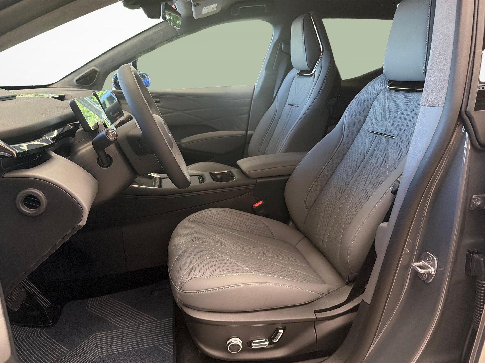 ZEEKR X Privilege AWD-image-10
