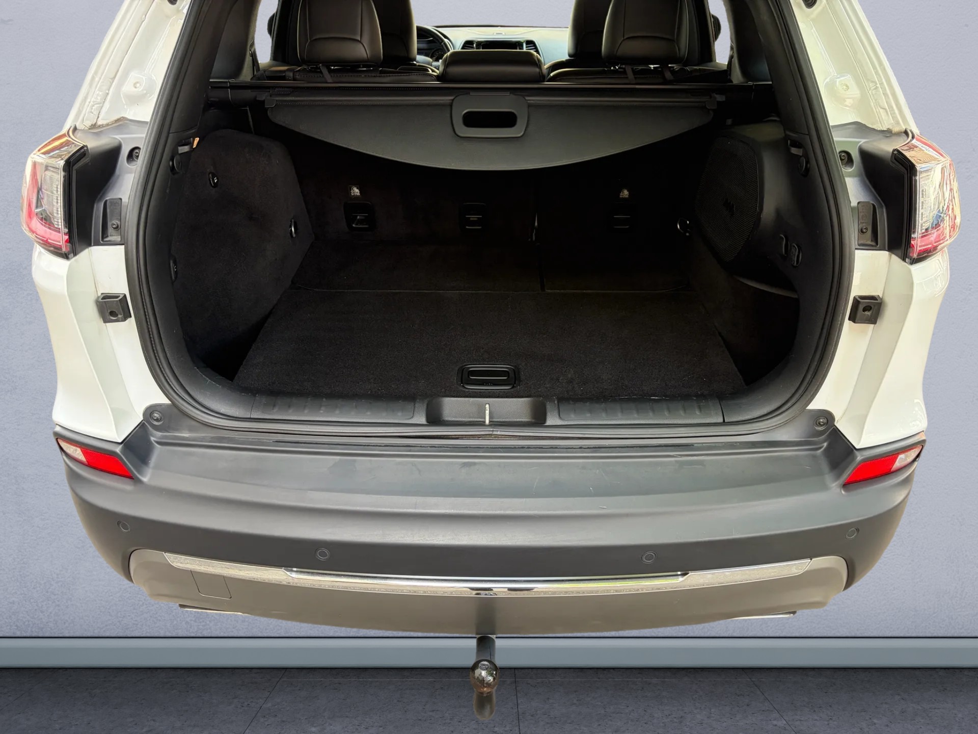 JEEP Cherokee 2.0 Limited AWD Drive I 9ATX-image-15
