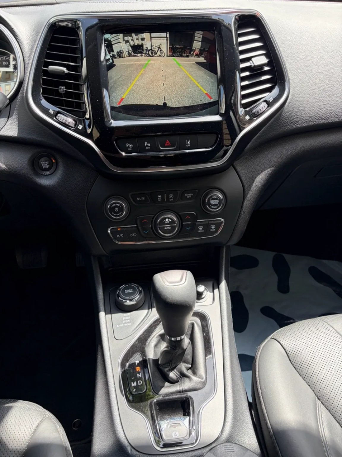 JEEP Cherokee 2.0 Limited AWD Drive I 9ATX-image-13