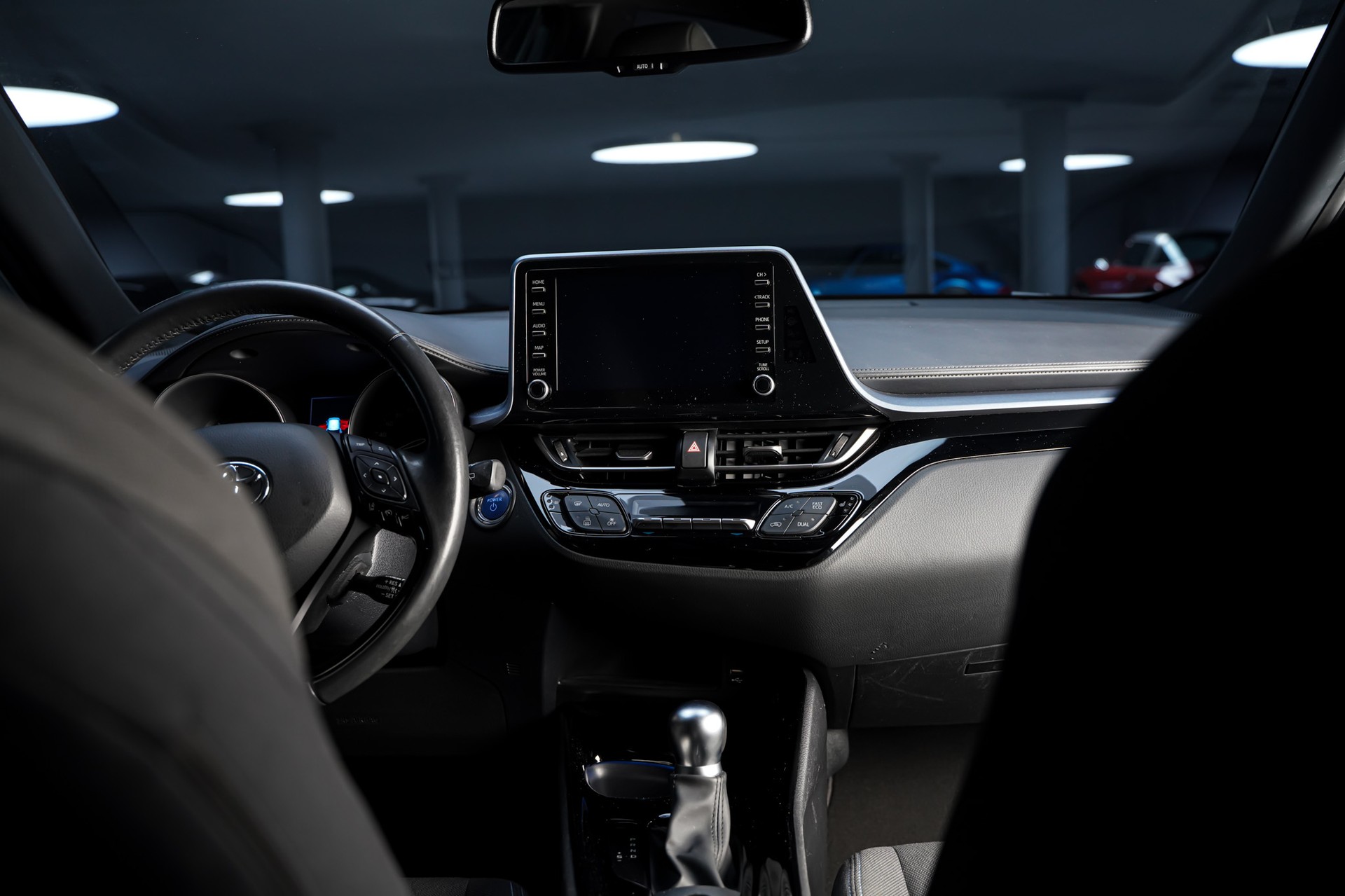 TOYOTA C-HR 2.0 HSD CVT Trend-image-19