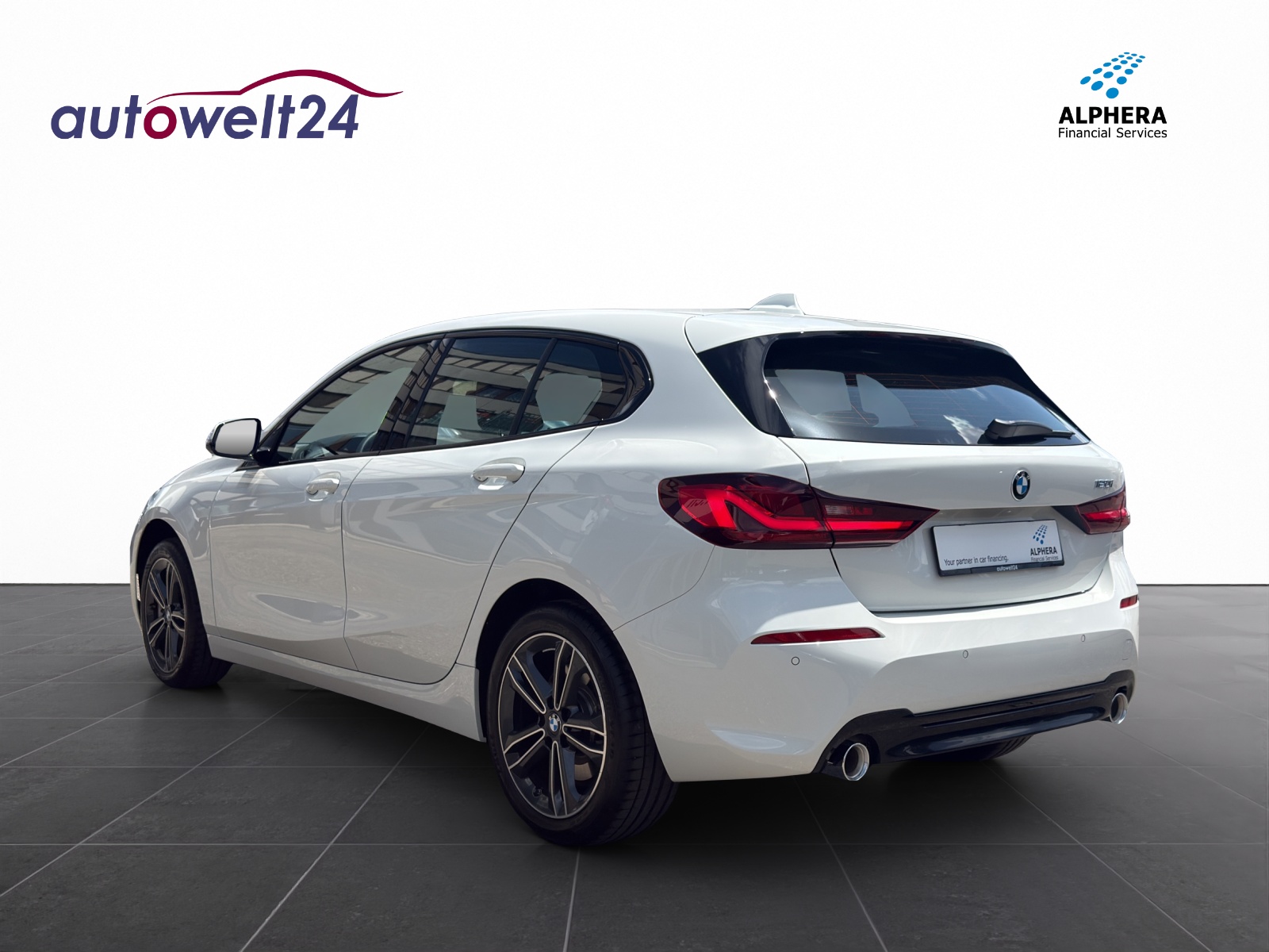 BMW 120i Sport Line Steptronic-image-6
