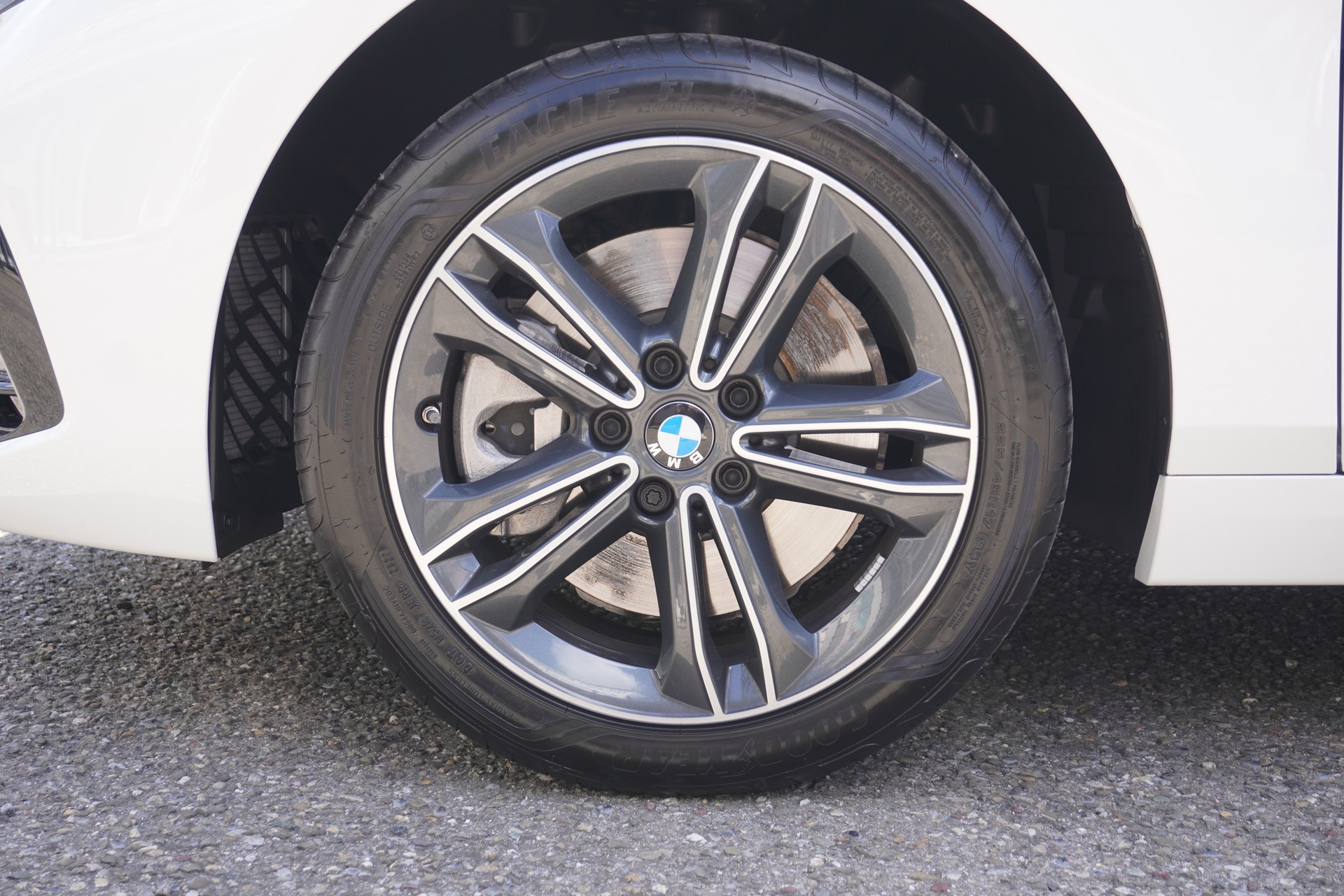 BMW 120i Sport Line Steptronic-image-8