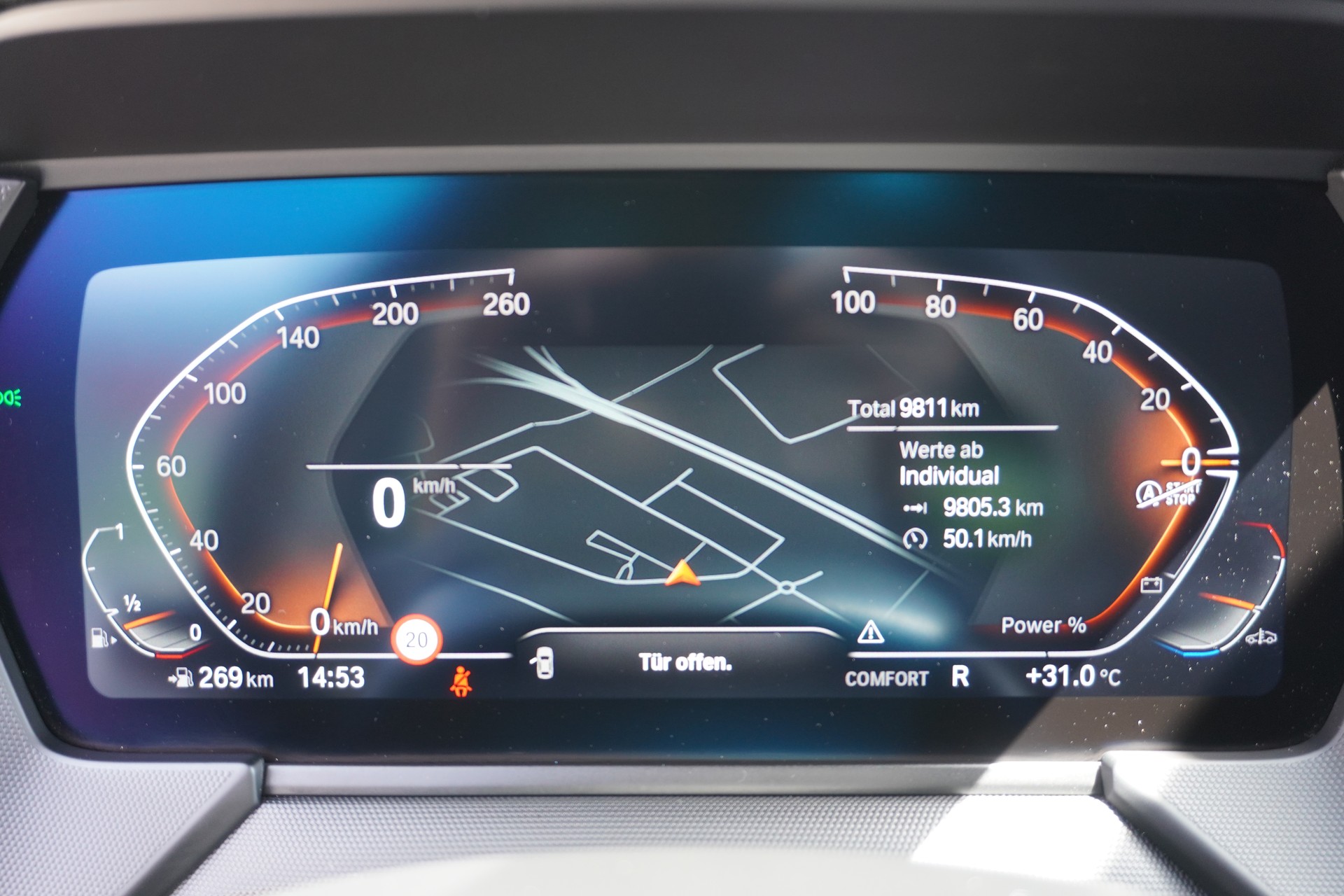 BMW 120i Sport Line Steptronic-image-32