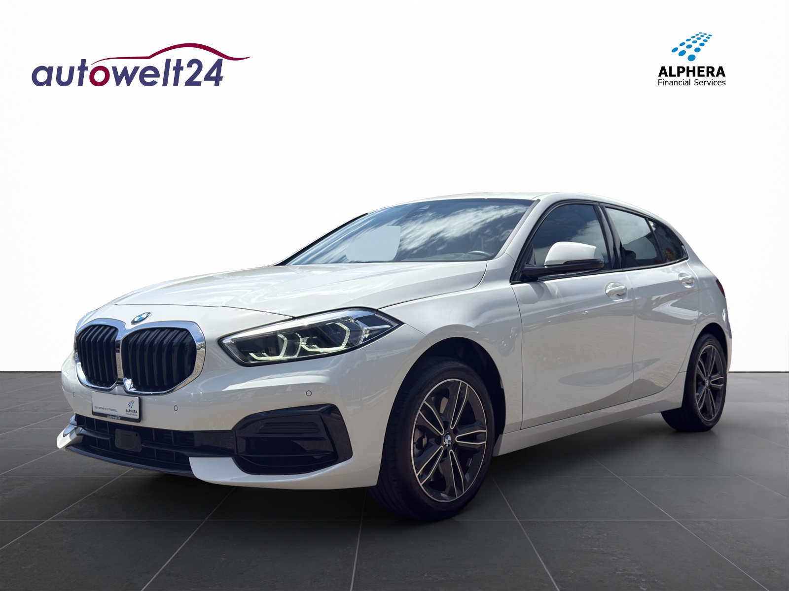 BMW 120i Sport Line Steptronic-image-0