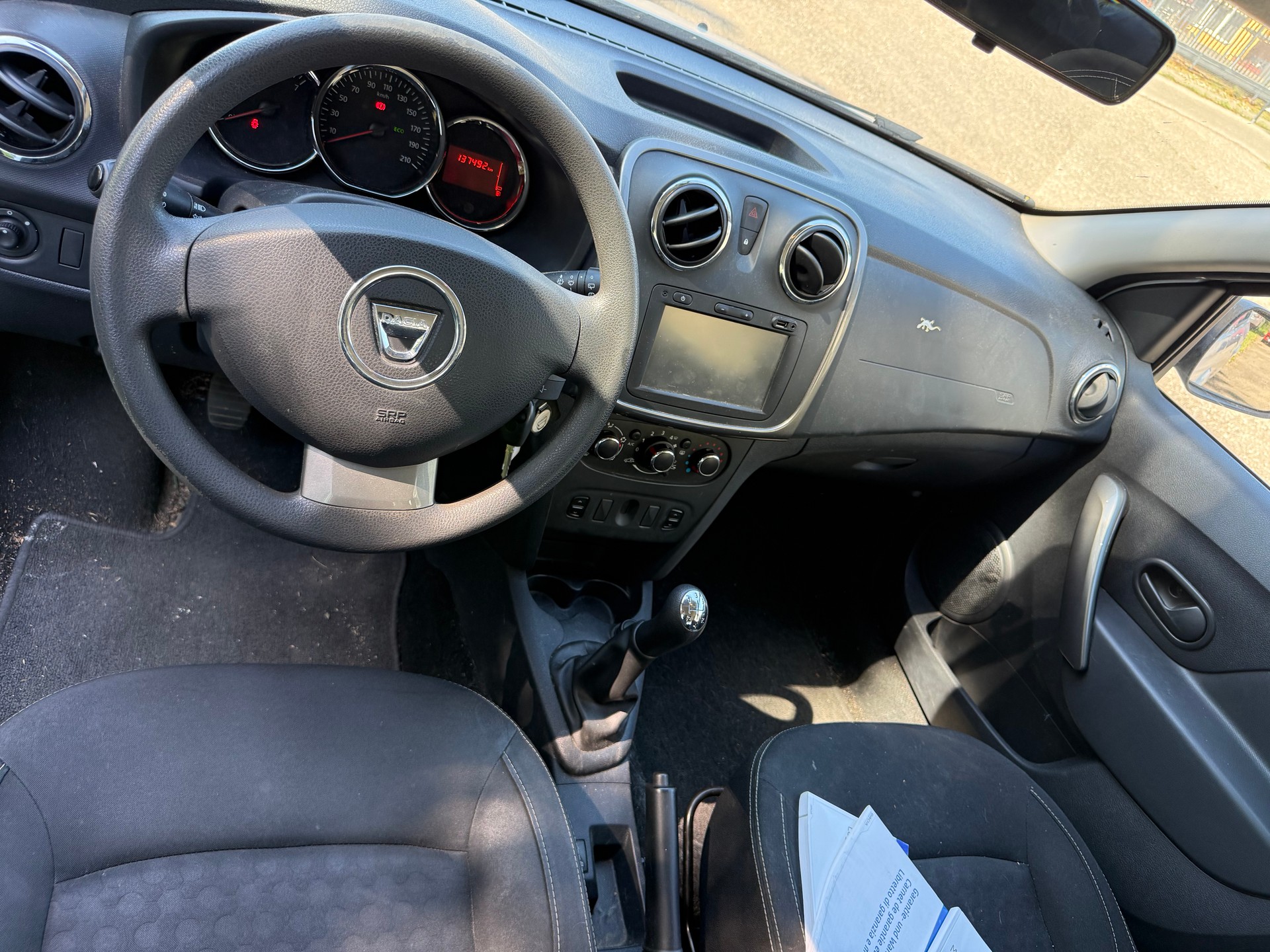 DACIA Sandero Tce 90 Celebration-image-4