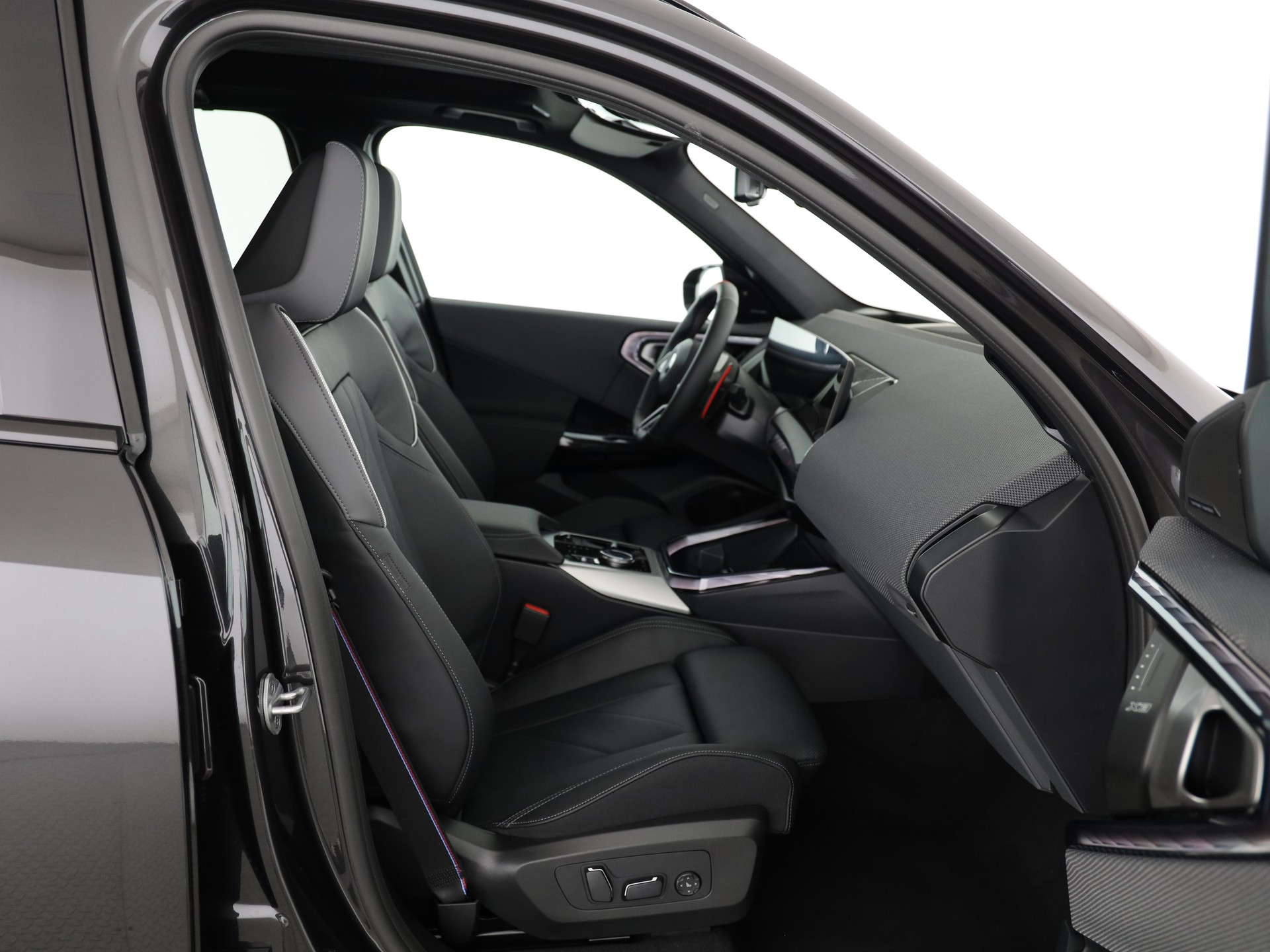 BMW X3 M50i-image-9