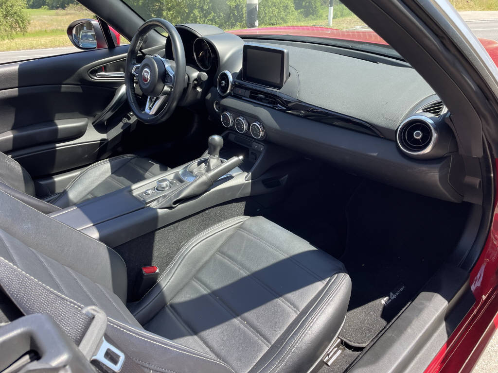 FIAT 124 Spider 1.4 MultiAir Lusso-image-6