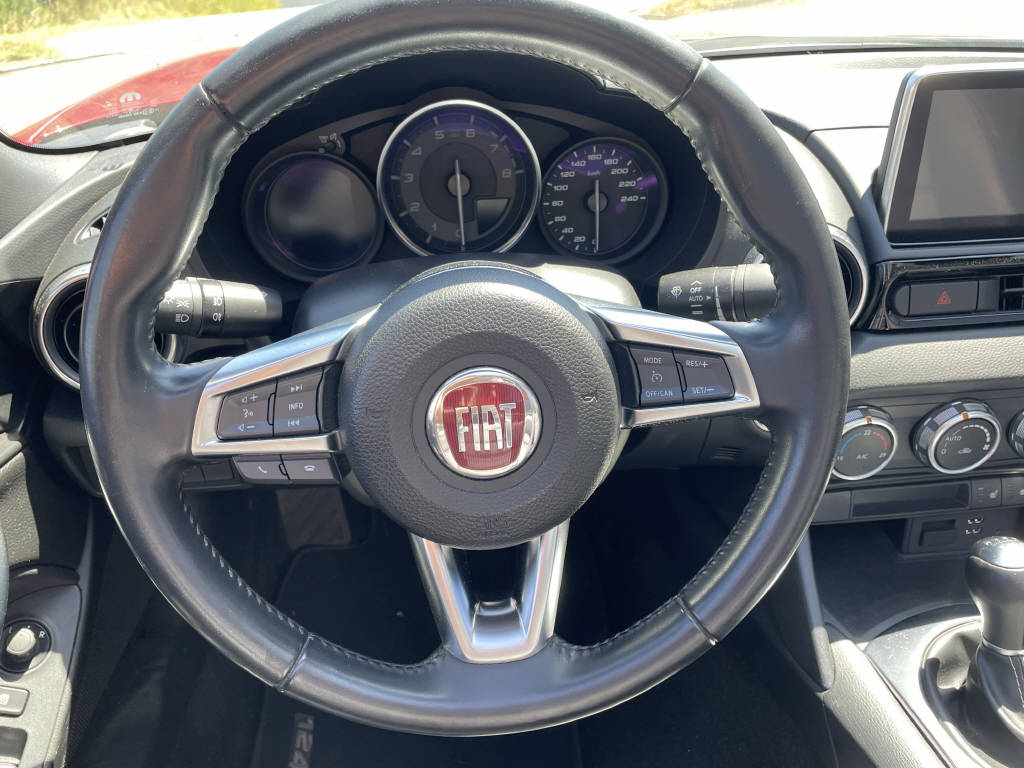 FIAT 124 Spider 1.4 MultiAir Lusso-image-8