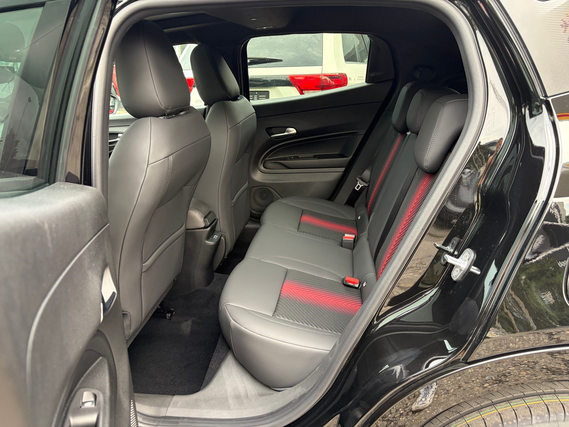 ALFA ROMEO Junior Q4-image-4