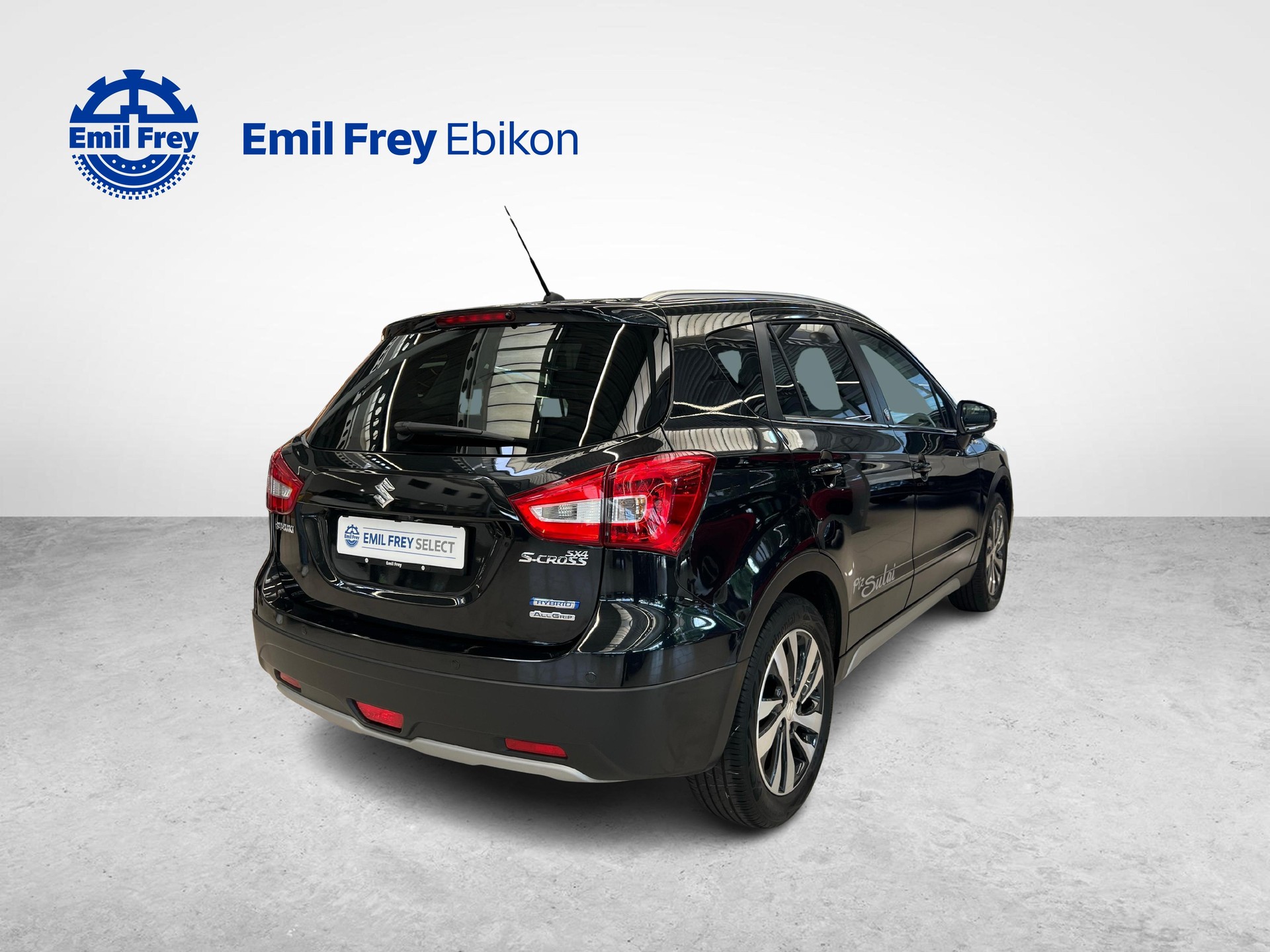 SUZUKI SX4 S-Cross 1.4 T Piz Sulai Top Hybrid 4x4-image-4