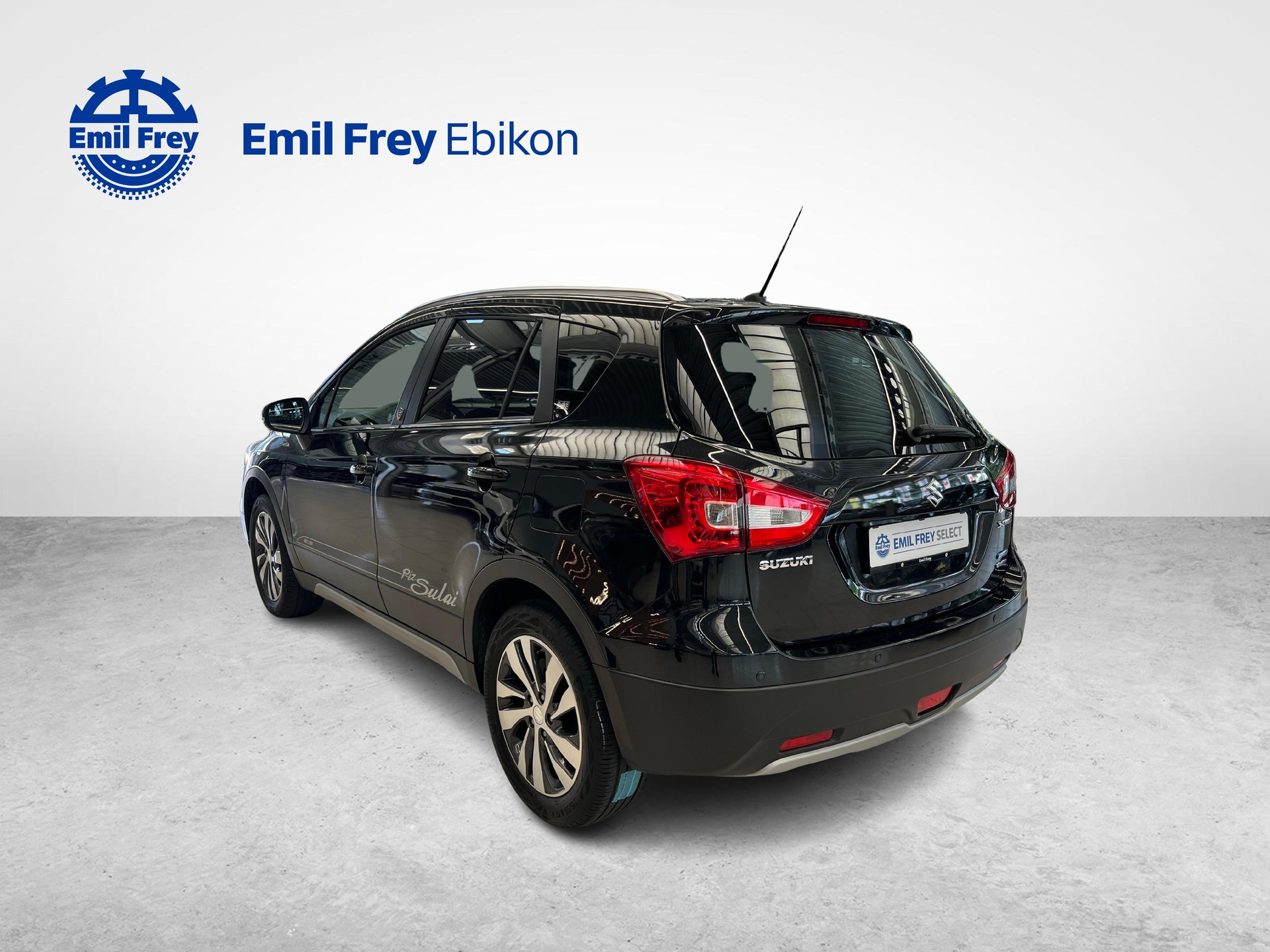 SUZUKI SX4 S-Cross 1.4 T Piz Sulai Top Hybrid 4x4-showroom-element-2