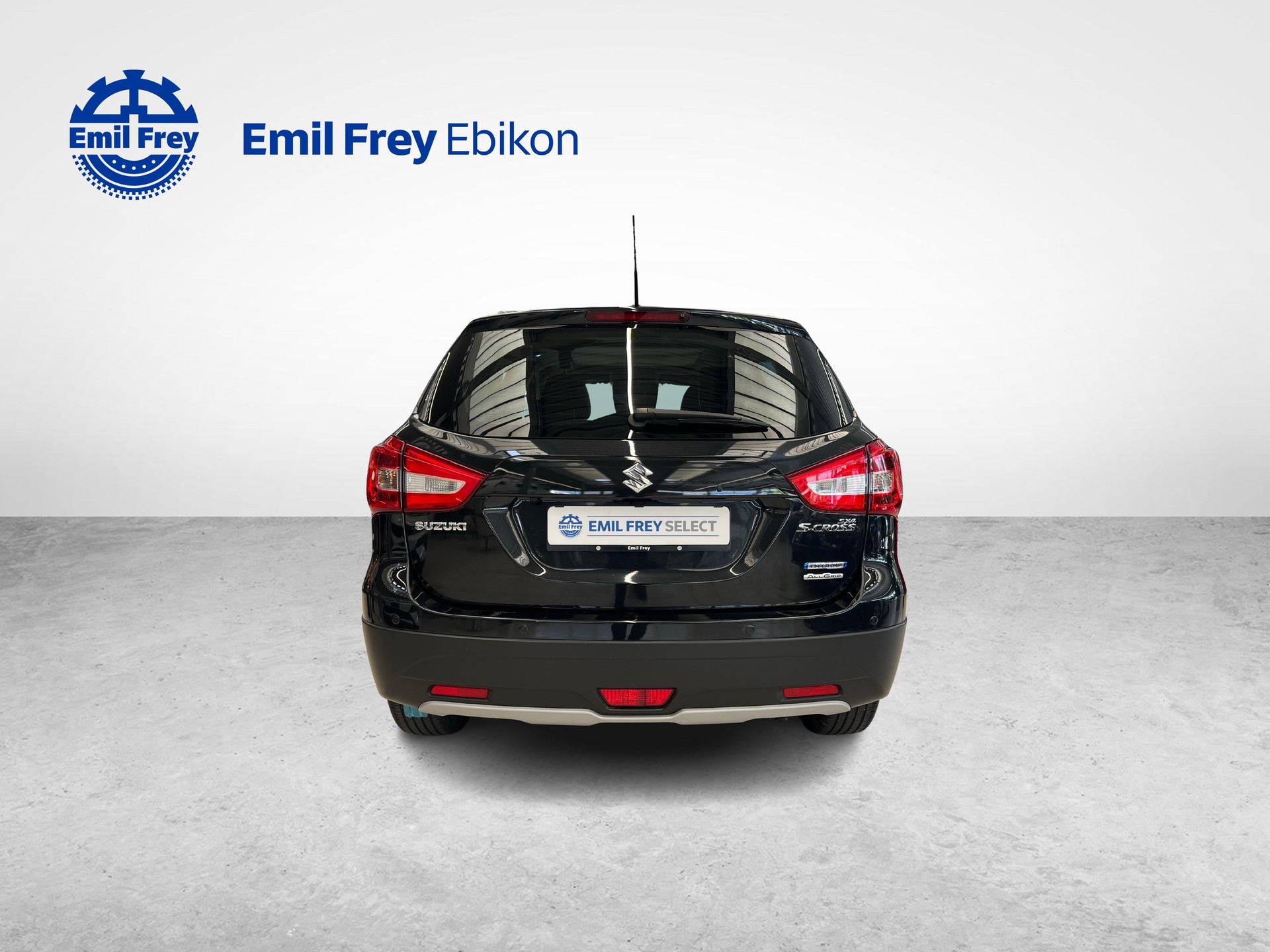 SUZUKI SX4 S-Cross 1.4 T Piz Sulai Top Hybrid 4x4-image-3
