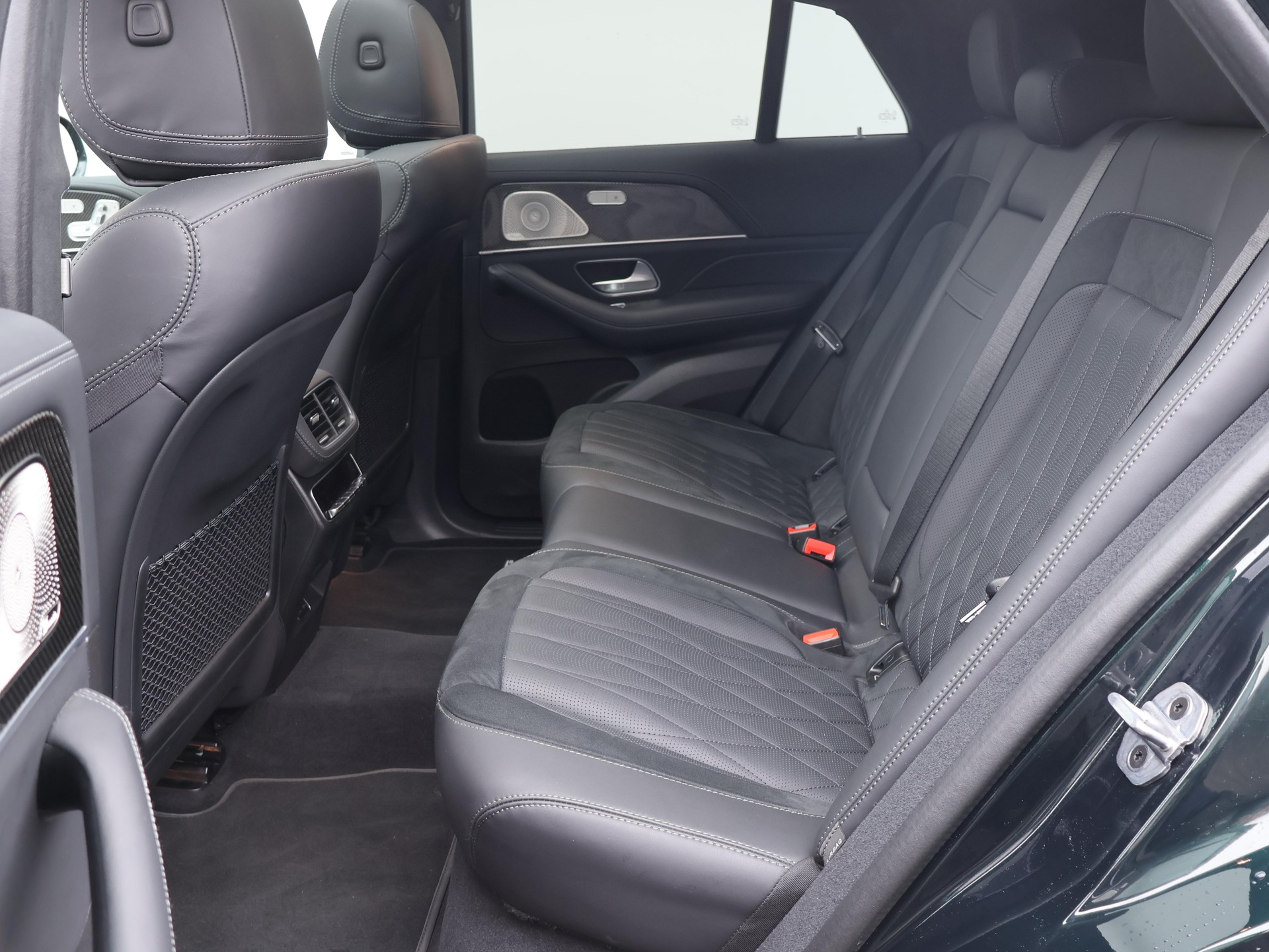 MERCEDES-BENZ GLE 63 S AMG 4matic+ Coupé-image-3