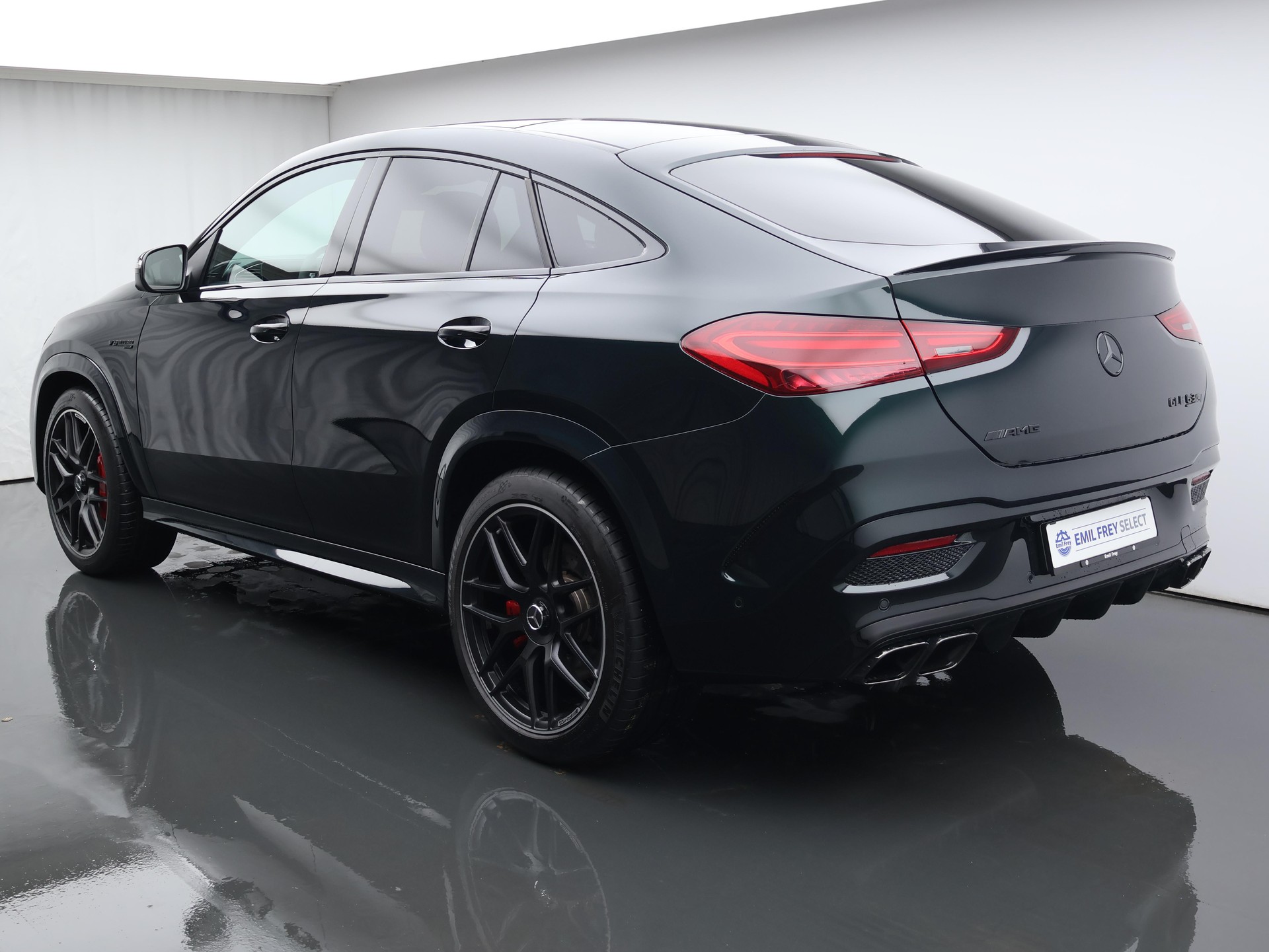 MERCEDES-BENZ GLE 63 S AMG 4matic+ Coupé-image-4