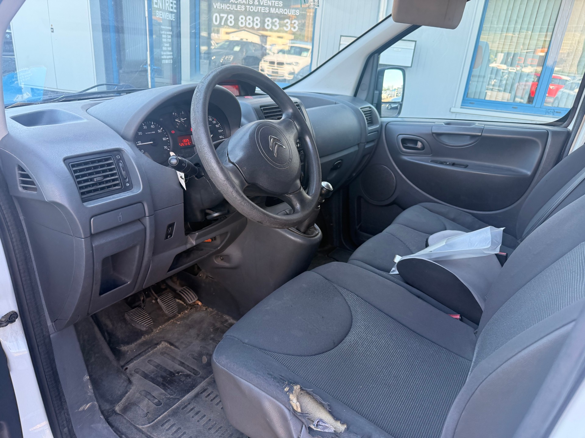 CITROEN Jumpy 2.0 HDi 12 L2H1-image-6