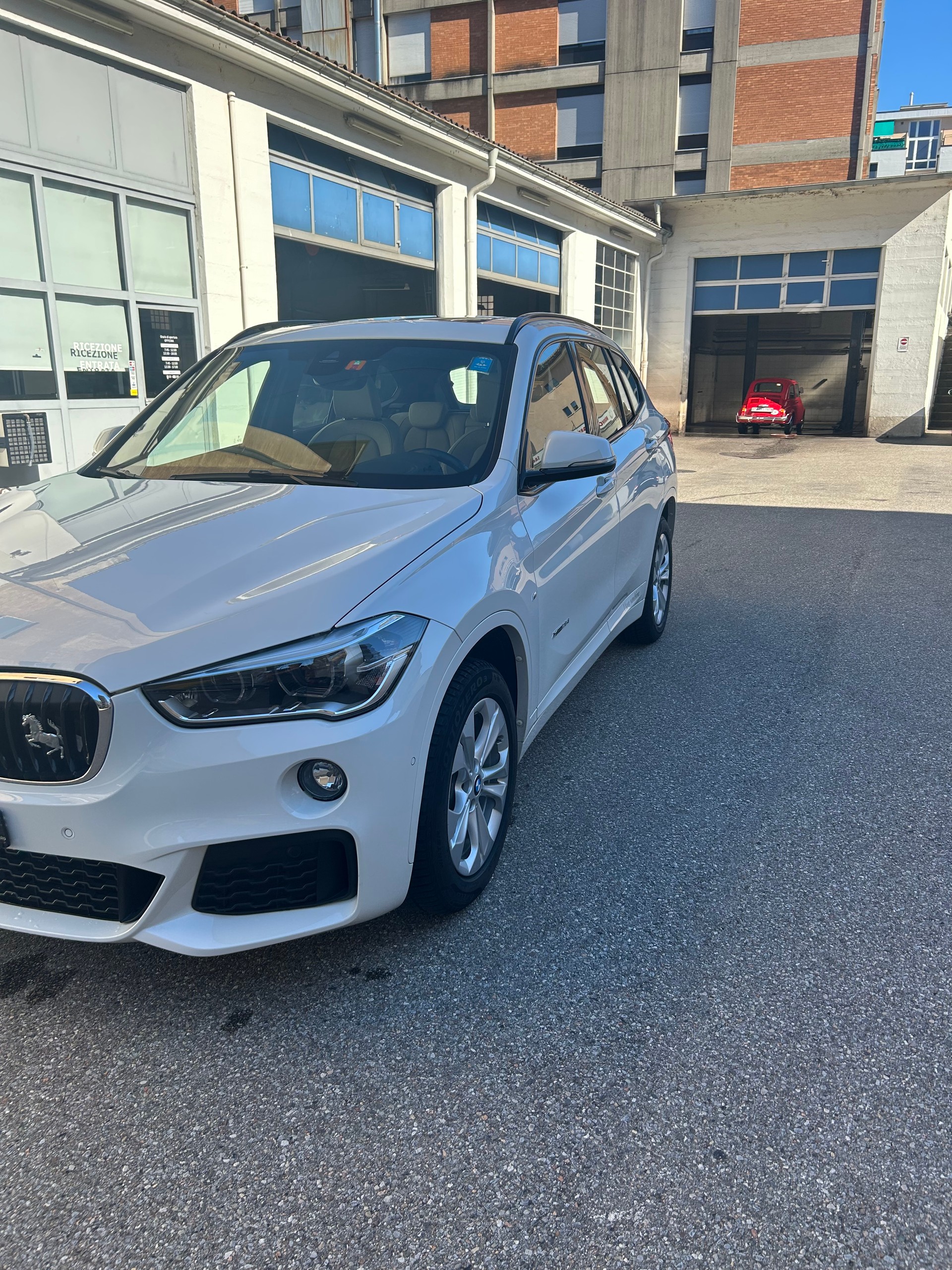 BMW X1 xDrive 25i xLine Steptronic-image-2
