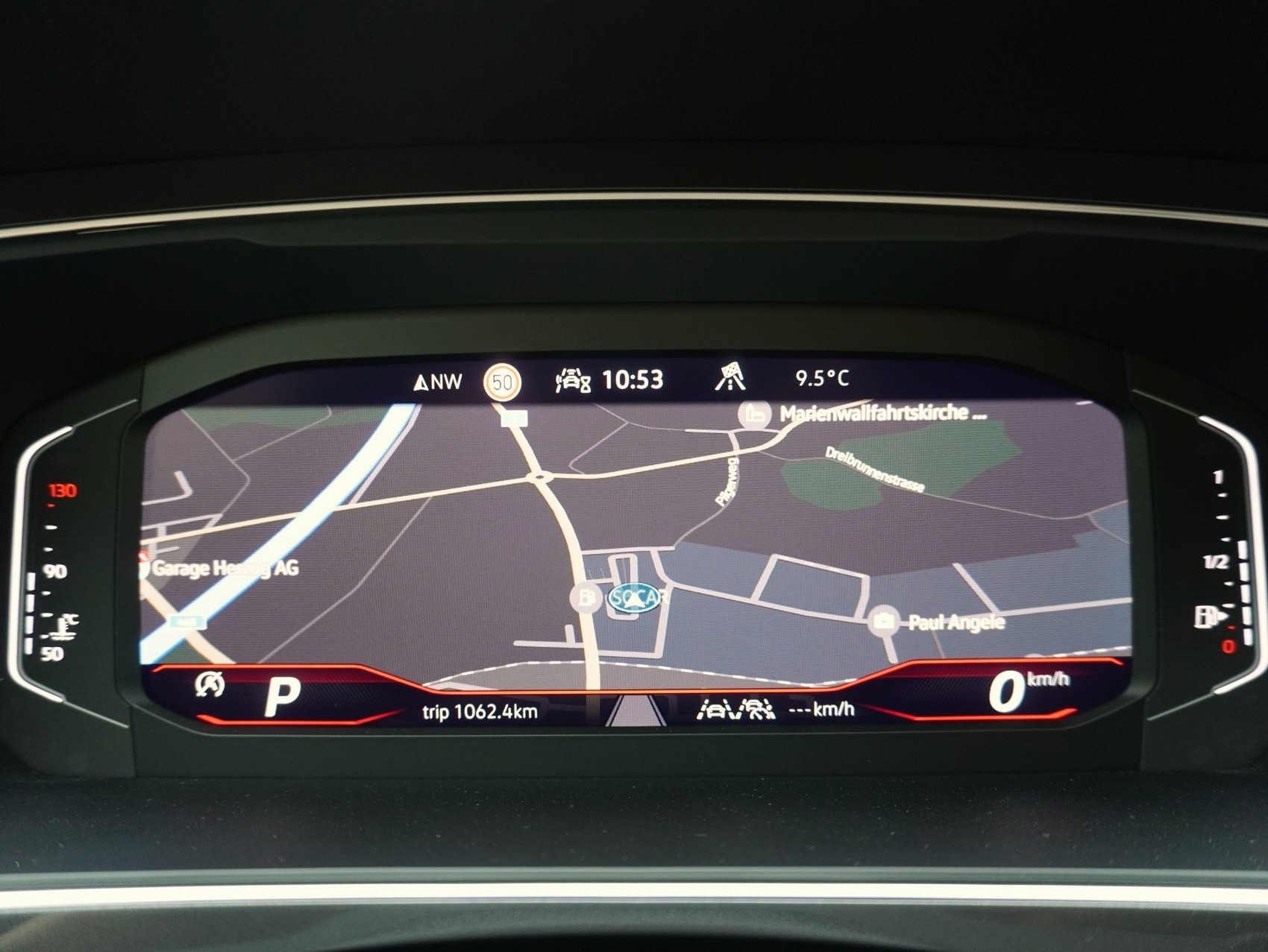 VW Tiguan Allspace 2.0 TSI DSG R-Line Black Style 4Motion-image-19