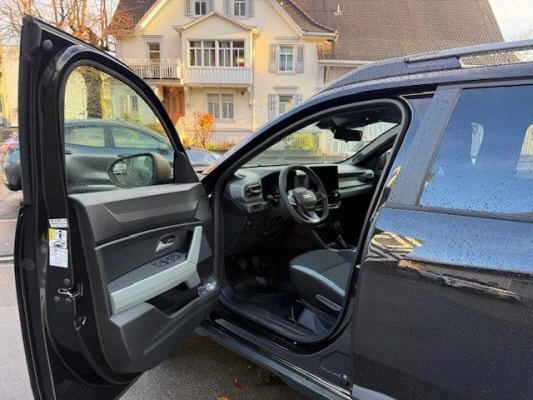 DACIA Bigster 1.2 TCe Extreme 4WD-image-4