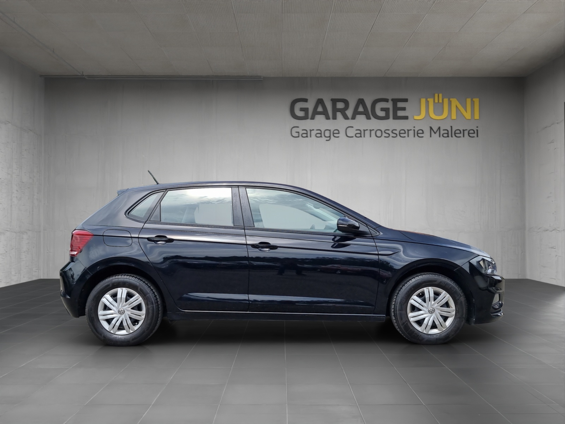 VW Polo 1.0 MPI Trendline-image-1
