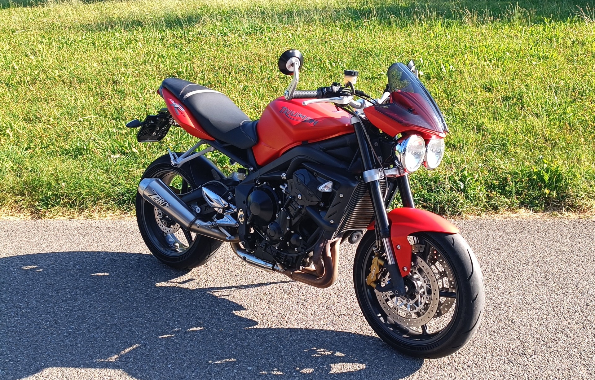 TRIUMPH Street Triple R 675
