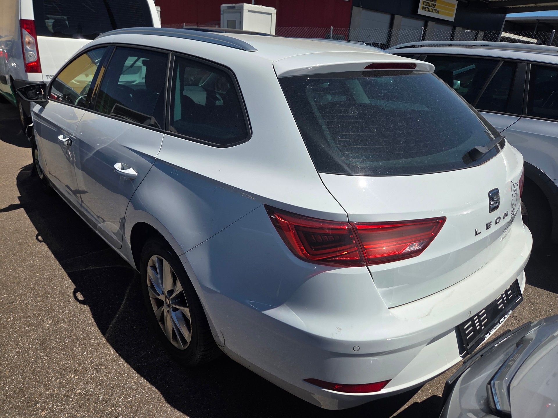 SEAT Leon ST 2.0 TDI CR Xcellence DSG-image-4