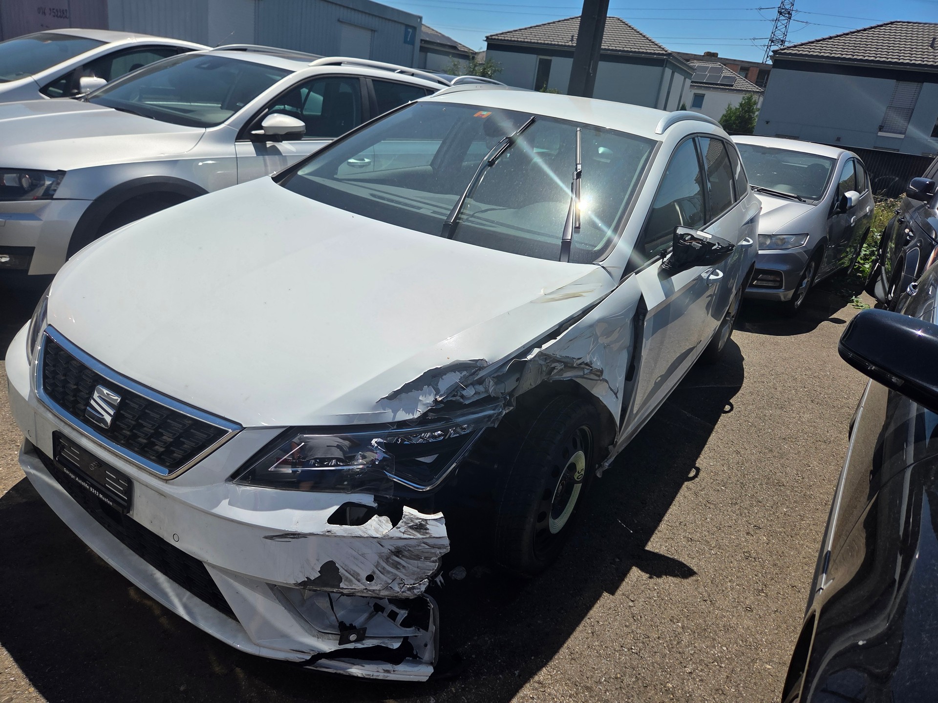 SEAT Leon ST 2.0 TDI CR Xcellence DSG-image-1