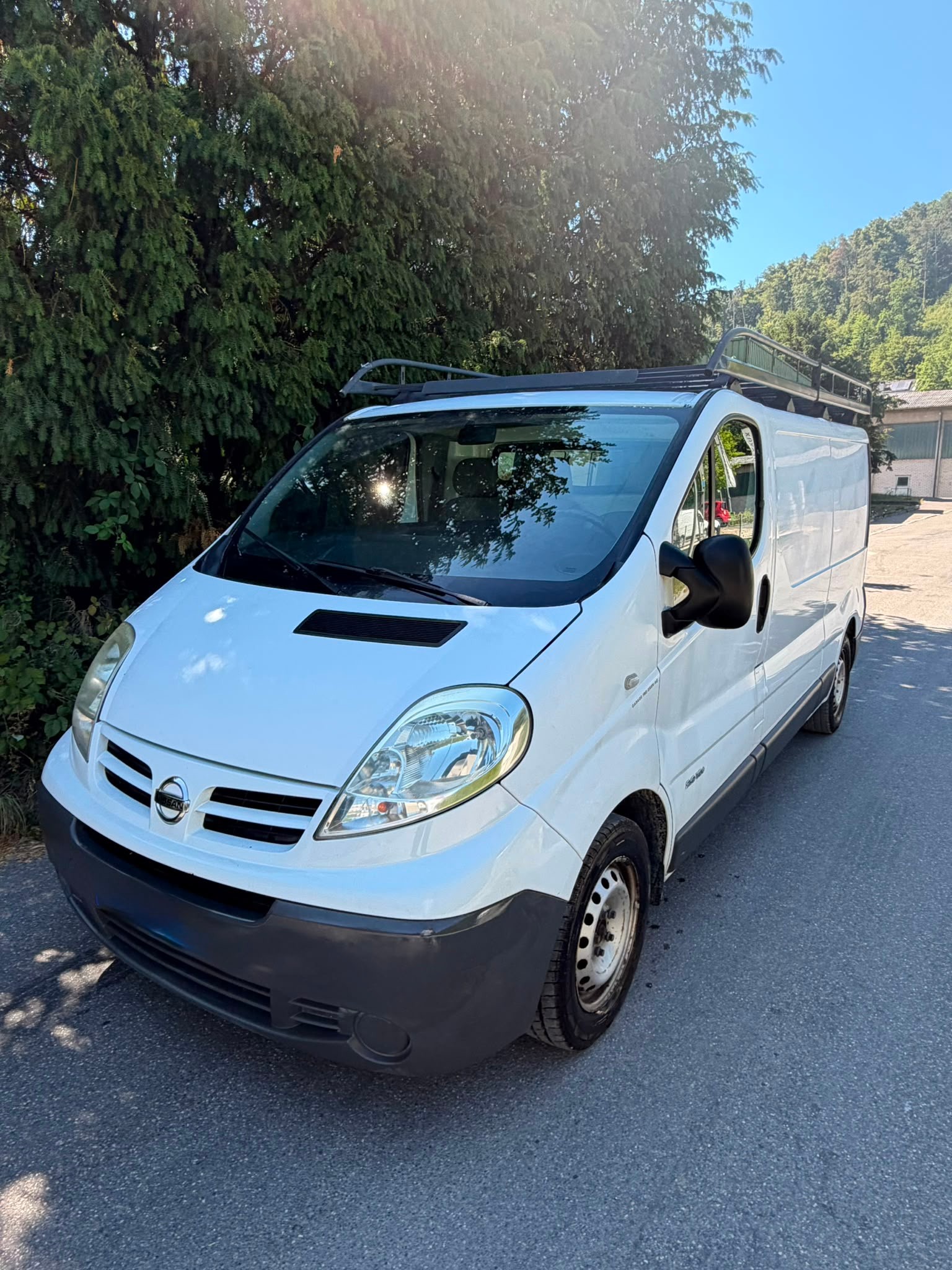 NISSAN Primastar 2.0i 16V 120 Premium 2.9t-image-0