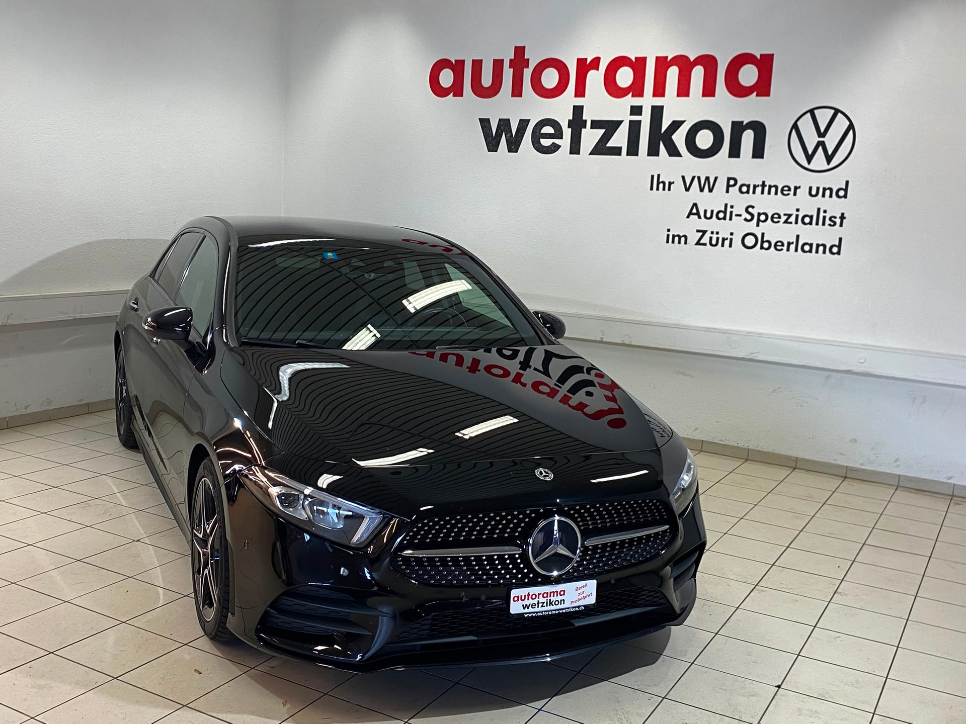 MERCEDES-BENZ A 200 AMG Line 7G-DCT-image-1