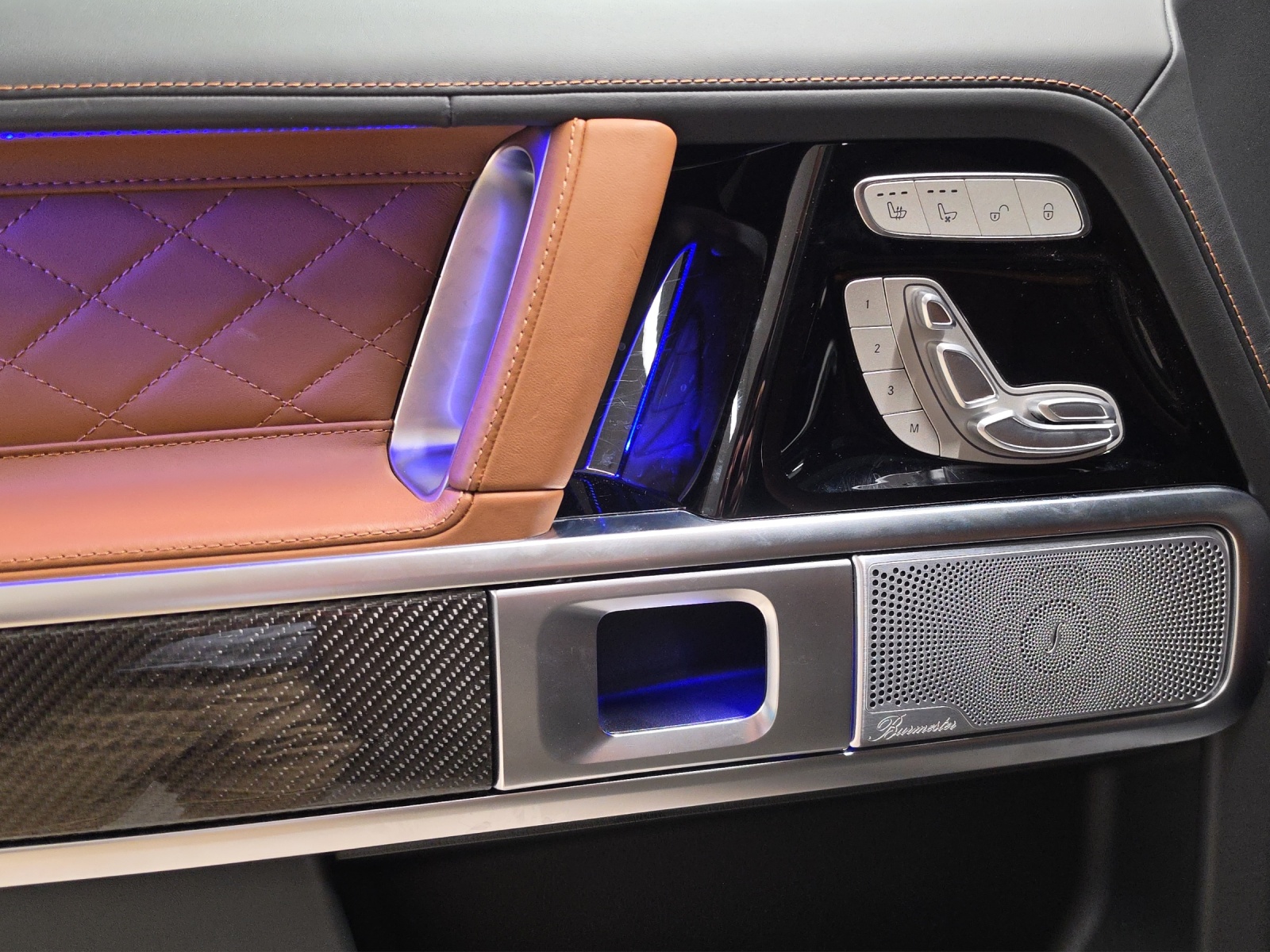 MERCEDES-BENZ G 63 AMG 9G-Tronic-image-28
