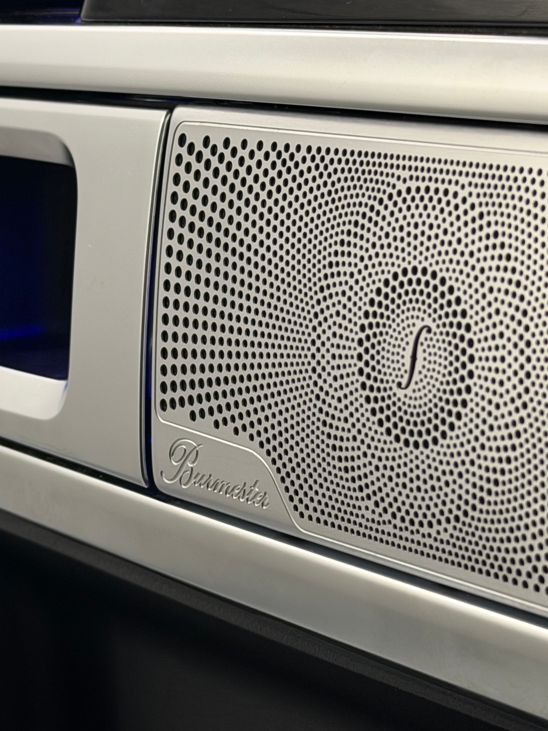 MERCEDES-BENZ G 63 AMG 9G-Tronic-image-14