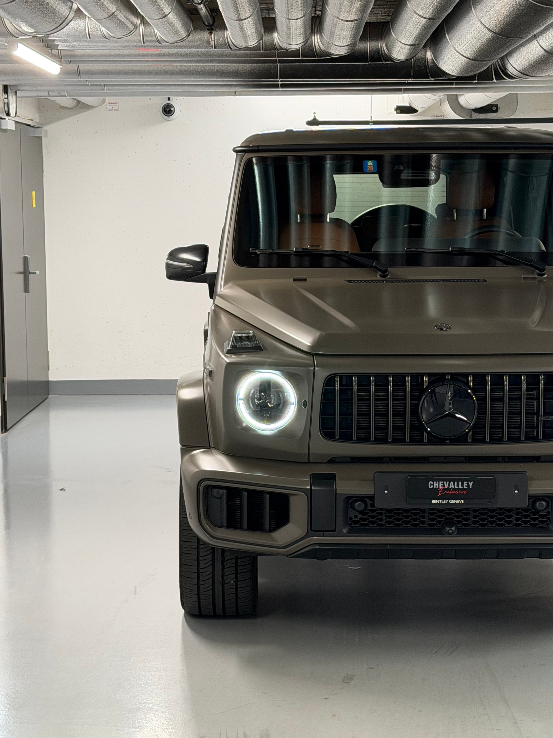 MERCEDES-BENZ G 63 AMG 9G-Tronic-image-25