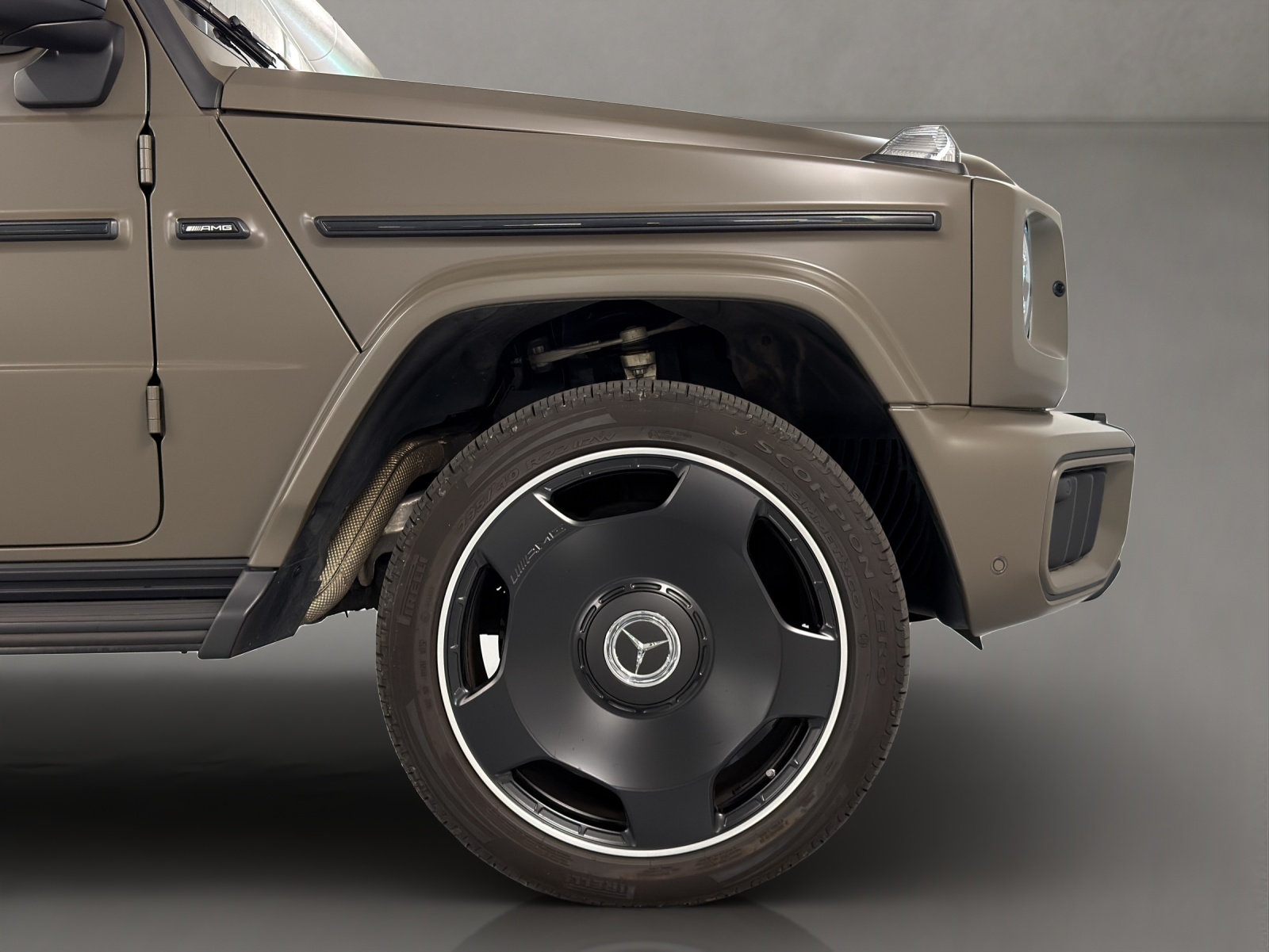 MERCEDES-BENZ G 63 AMG 9G-Tronic-image-7