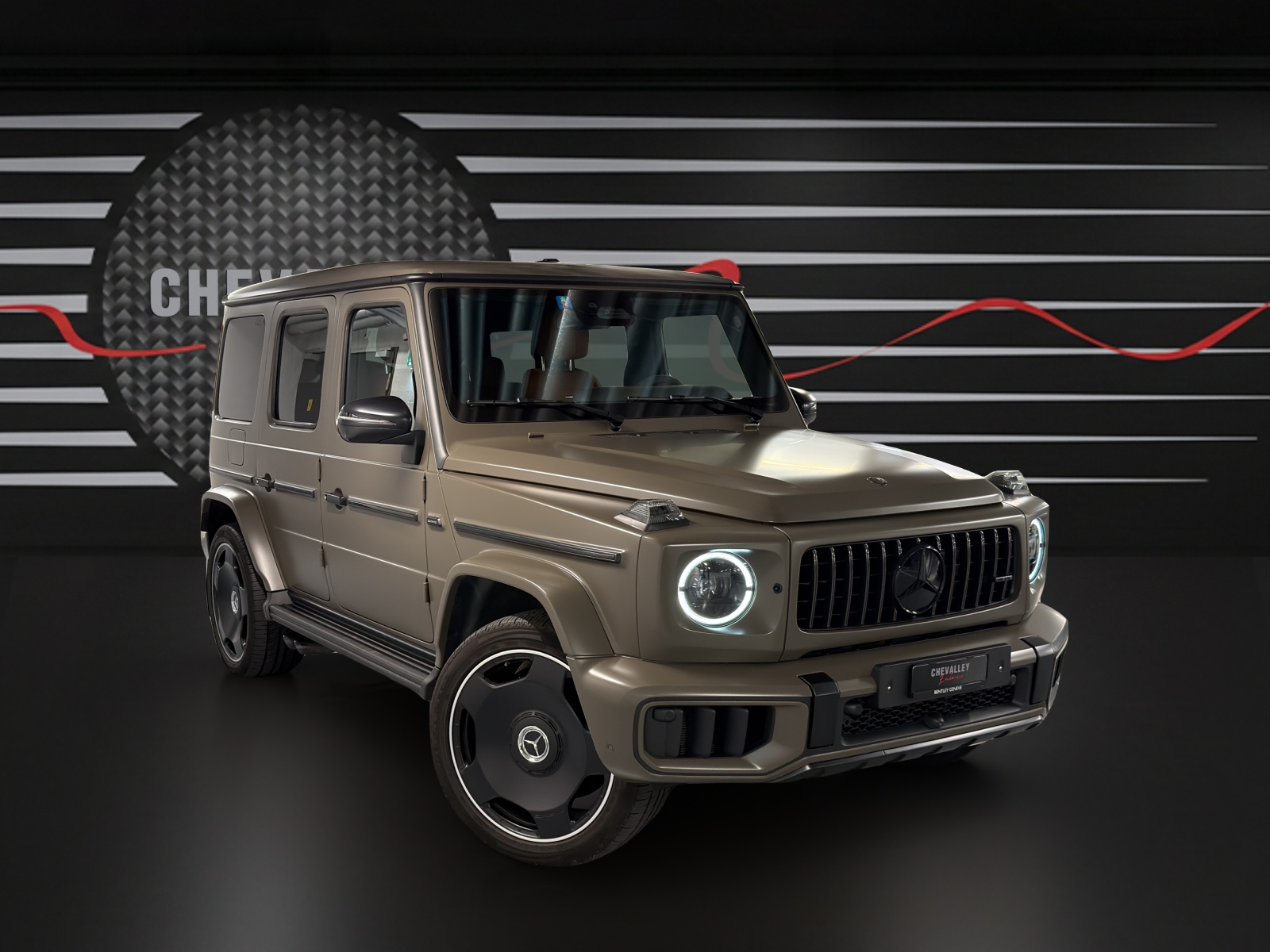 MERCEDES-BENZ G 63 AMG 9G-Tronic-showroom-element-2