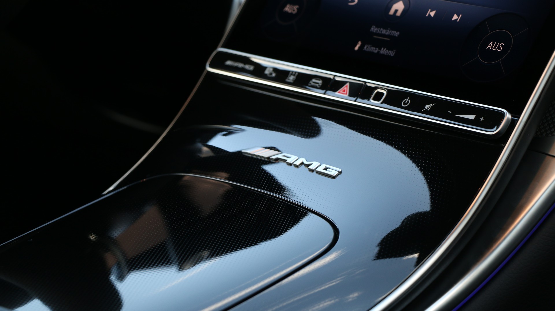 MERCEDES-BENZ AMG GLC 53 4MATIC+ Coupe-image-11