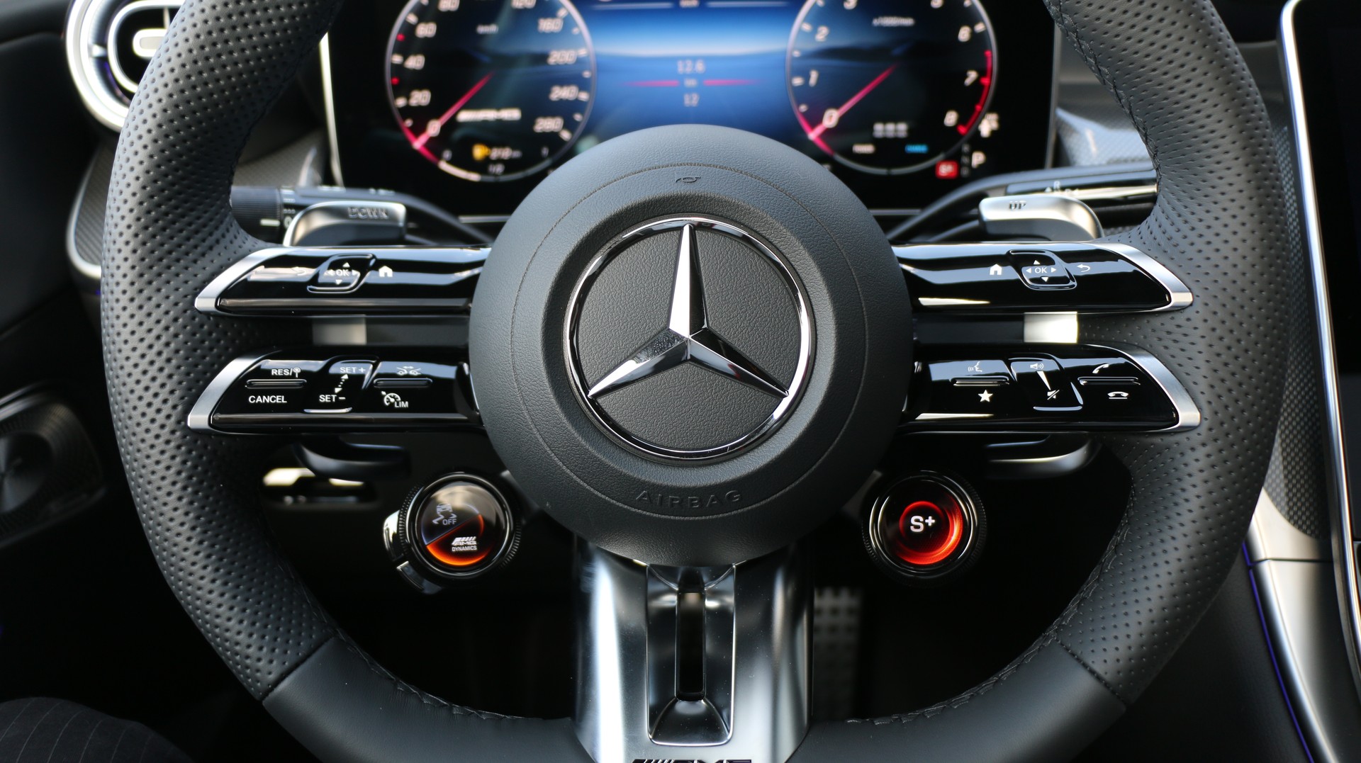 MERCEDES-BENZ AMG GLC 53 4MATIC+ Coupe-image-10