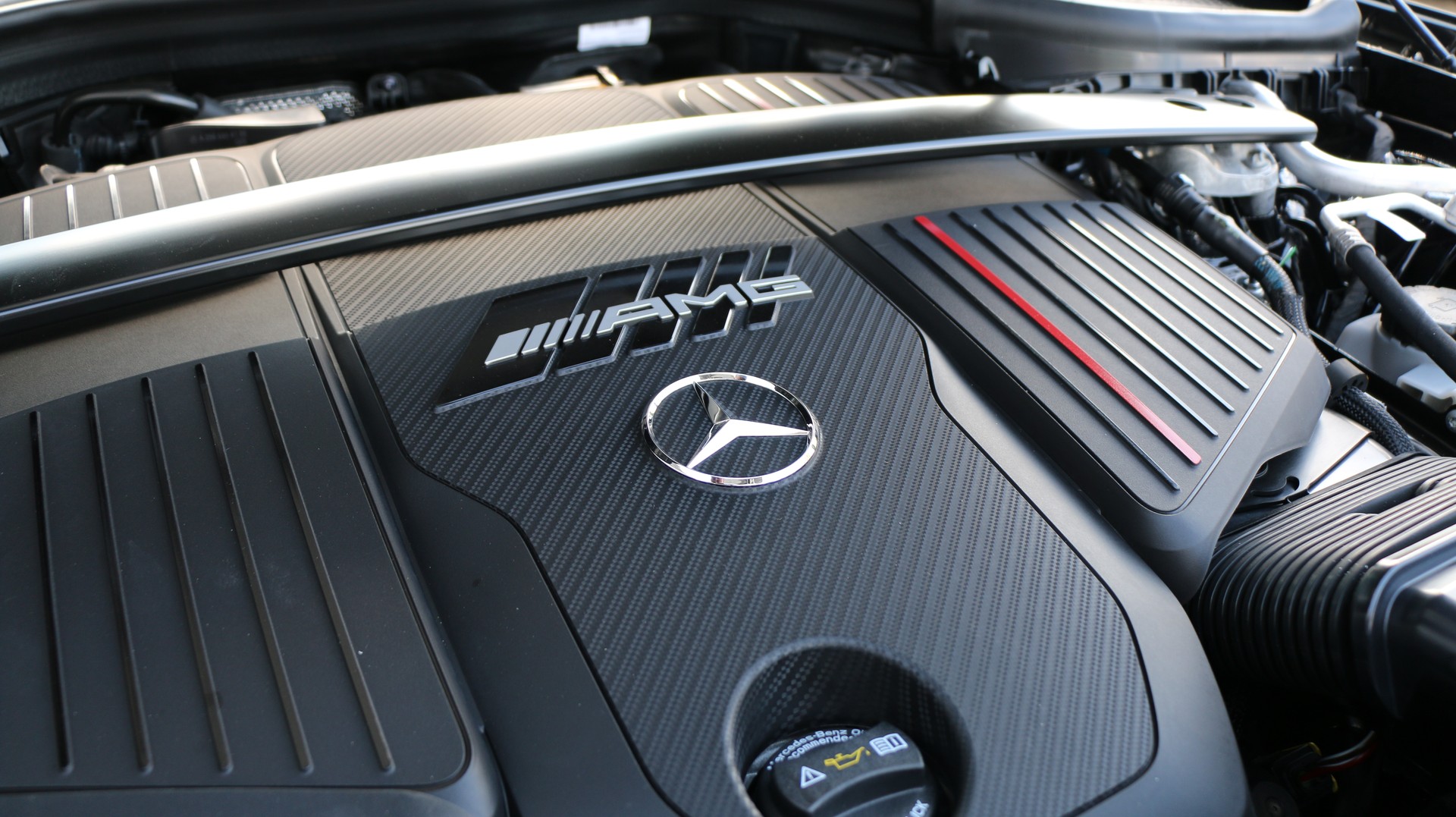 MERCEDES-BENZ AMG GLC 53 4MATIC+ Coupe-image-21