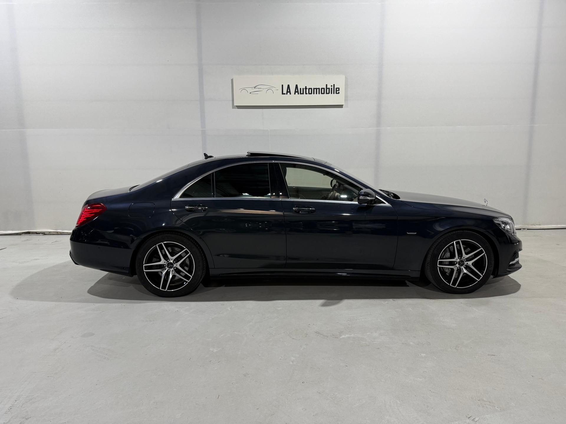 MERCEDES-BENZ S 500 Edition 1 AMG Line 4Matic 7G-Tronic-image-5
