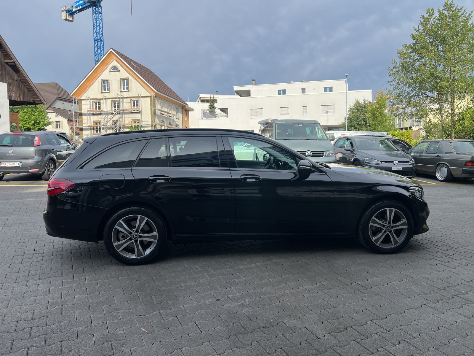 MERCEDES-BENZ C 200 Swiss Star Avantgarde 4M 9G-Tronic-image-4