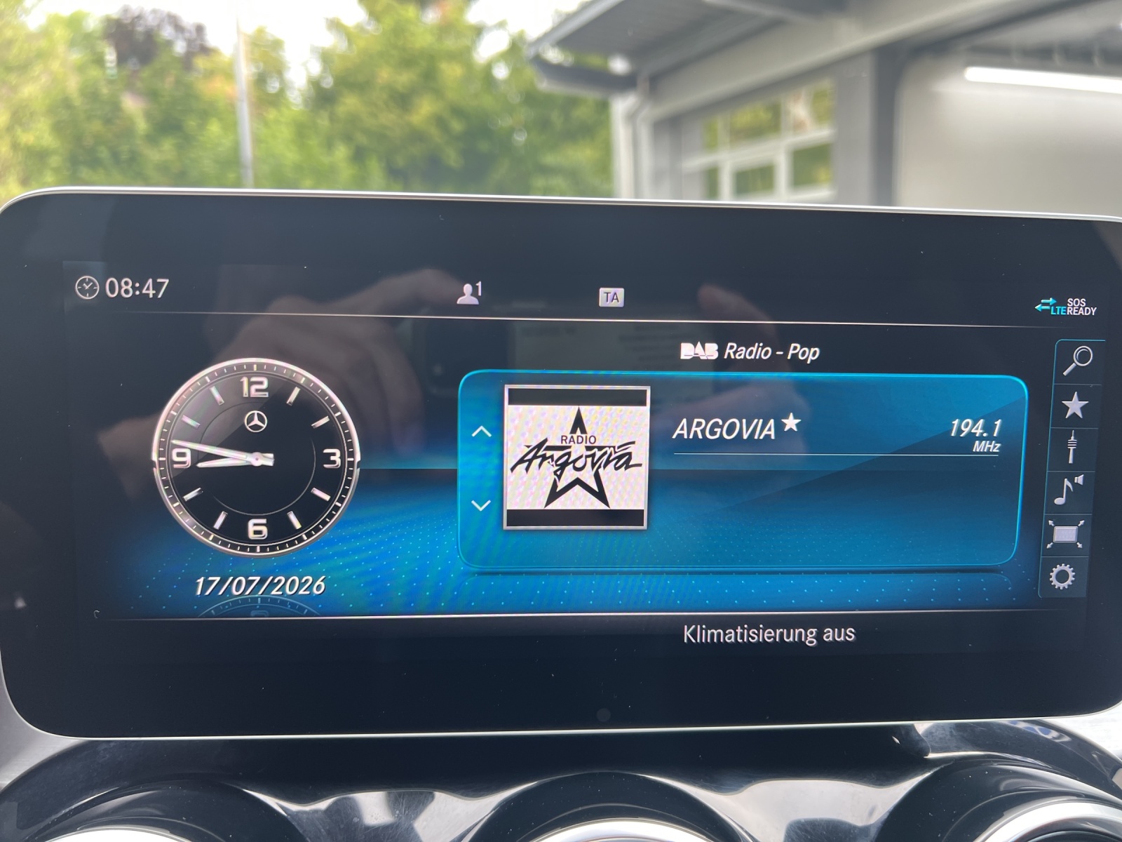 MERCEDES-BENZ C 200 Swiss Star Avantgarde 4M 9G-Tronic-image-12