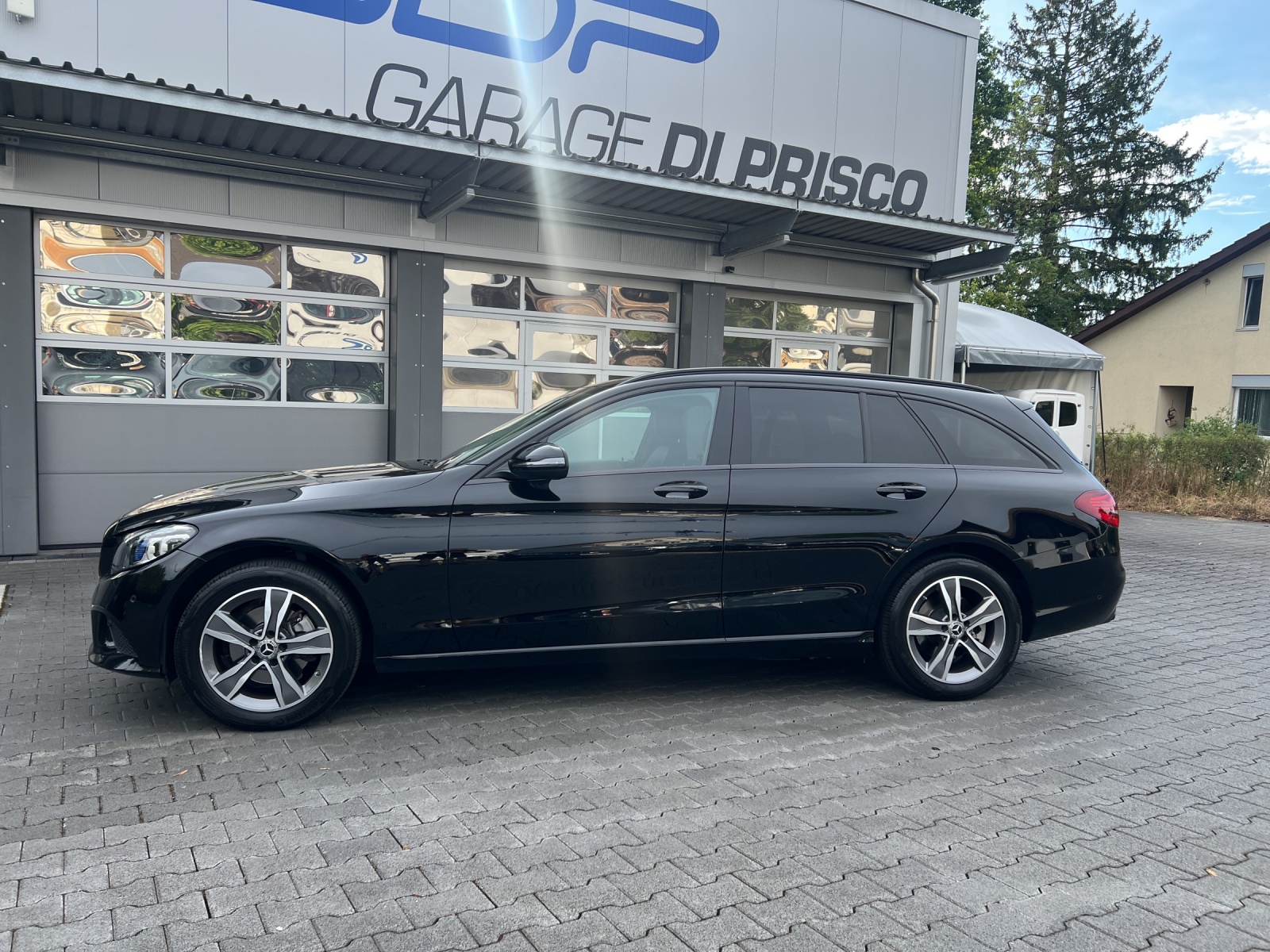 MERCEDES-BENZ C 200 Swiss Star Avantgarde 4M 9G-Tronic-showroom-element-1