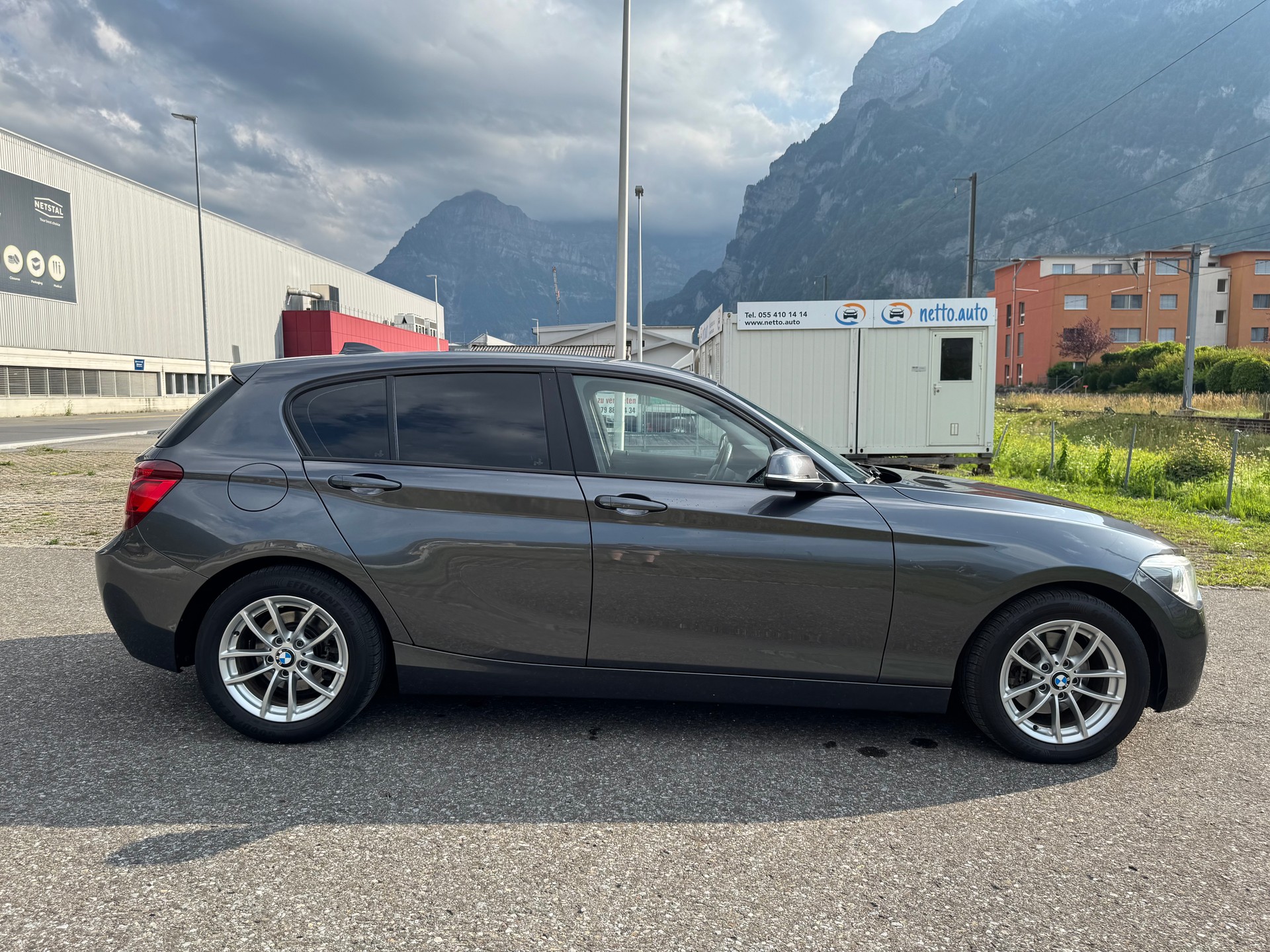 BMW 118d xDrive-image-7