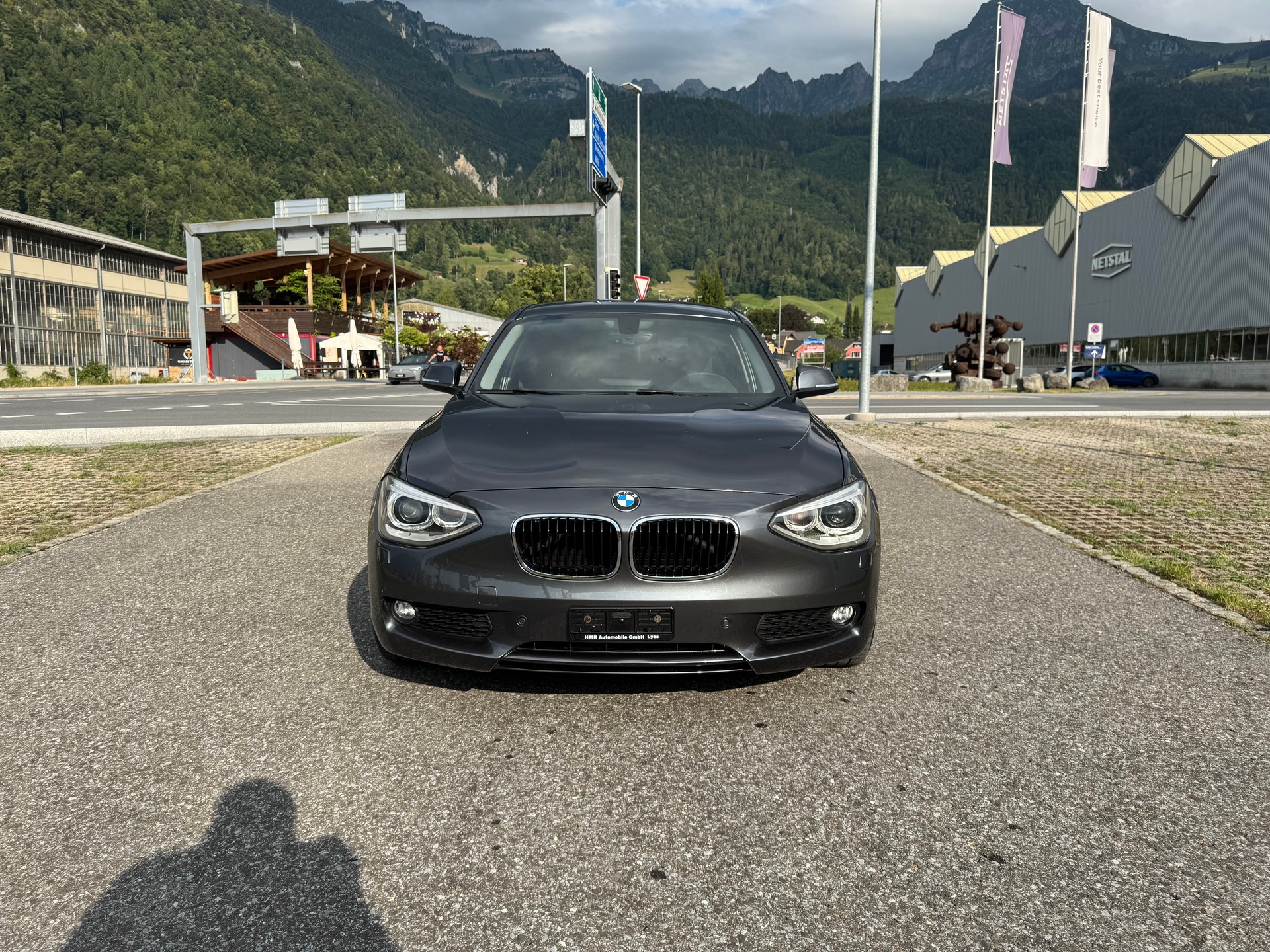 BMW 118d xDrive-image-4