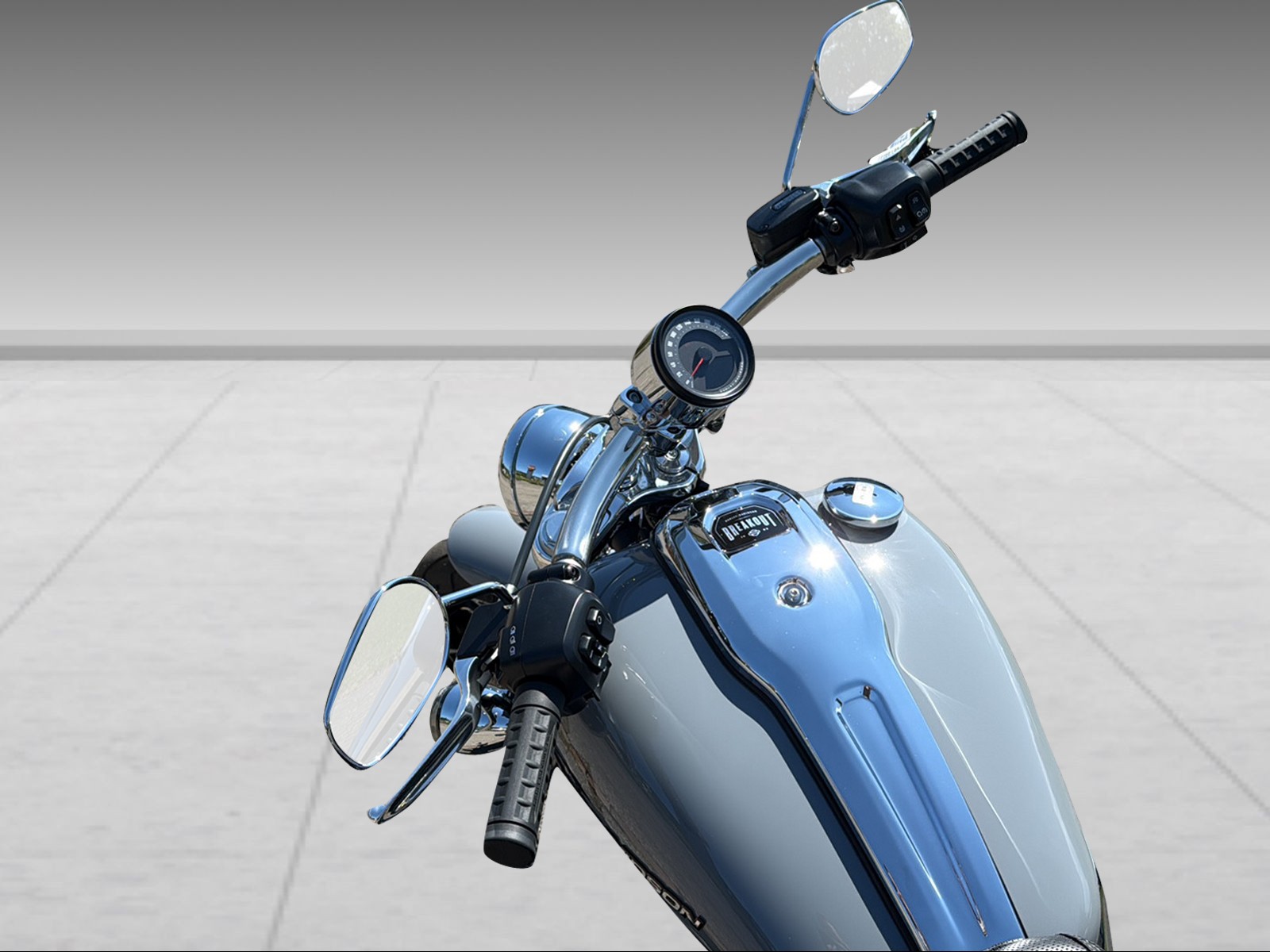 HARLEY-DAVIDSON FXBR Breakout 117ci-showroom-element-3
