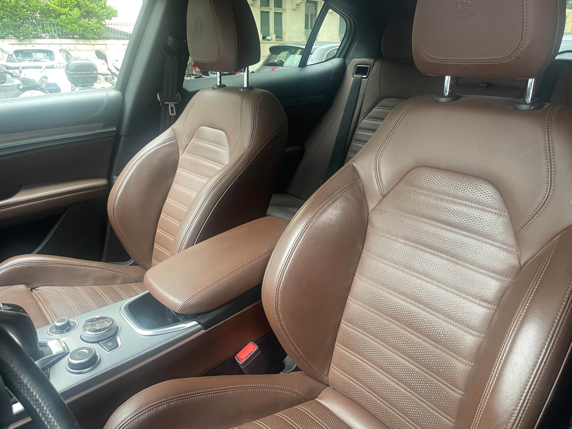 ALFA ROMEO Stelvio 2.0 Veloce Q4-image-4