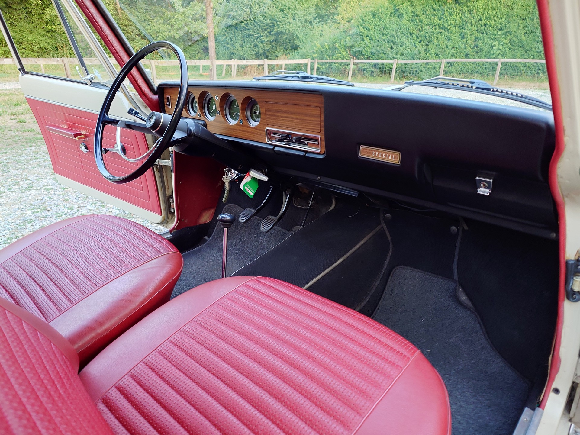 SIMCA 1301 Spezial-image-12
