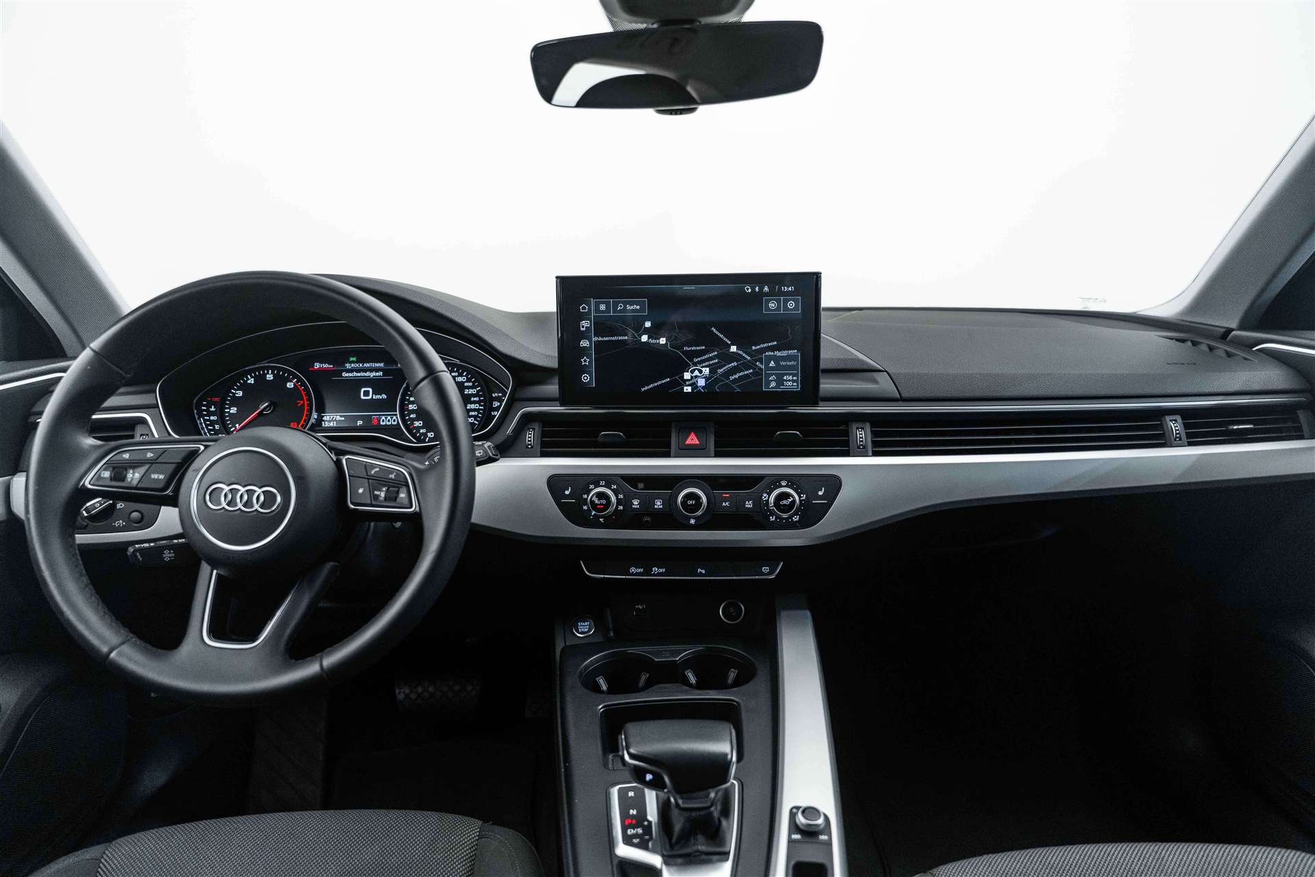 AUDI A4 Avant 35 TFSI S-tronic-image-8