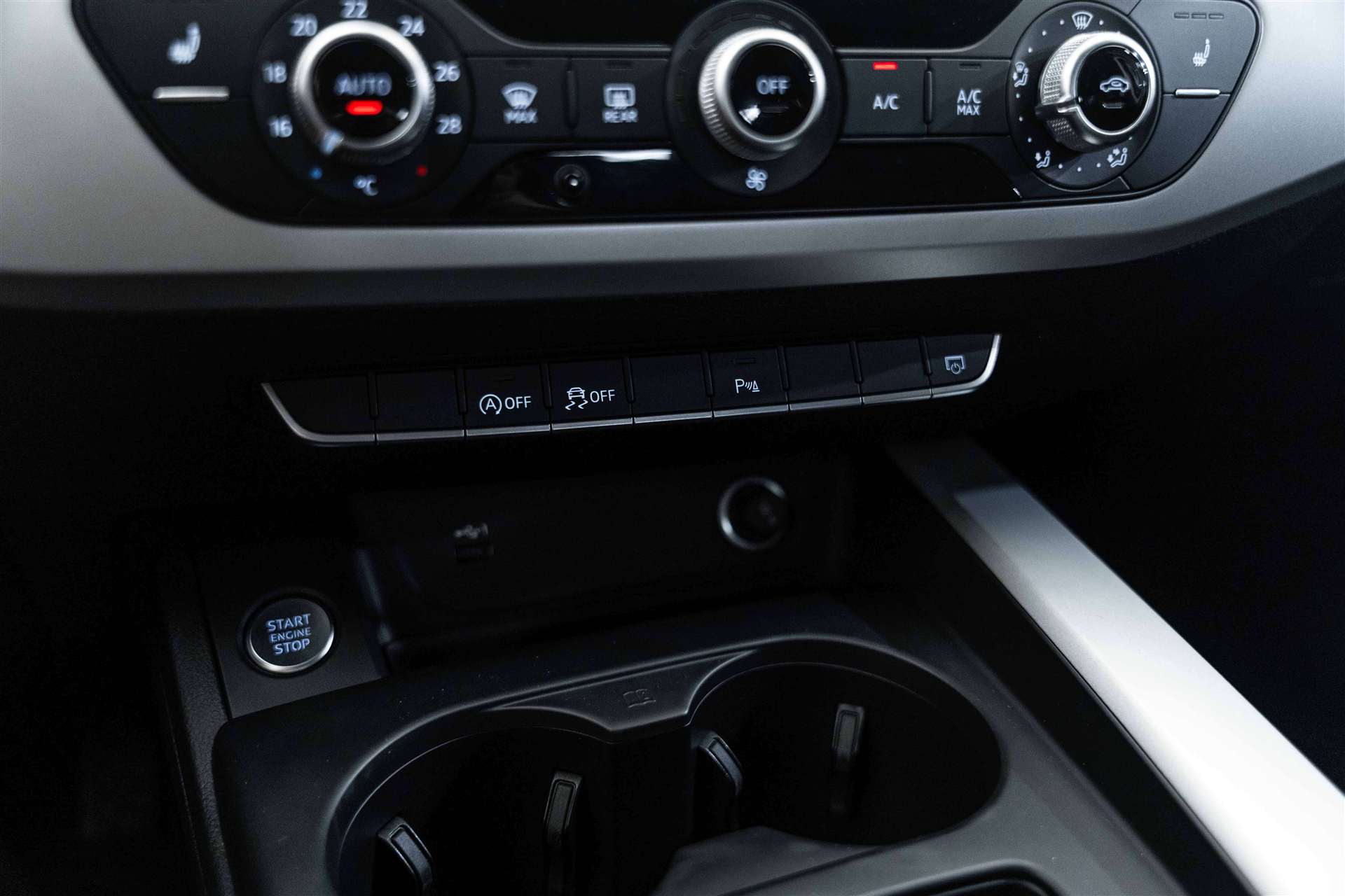 AUDI A4 Avant 35 TFSI S-tronic-image-27