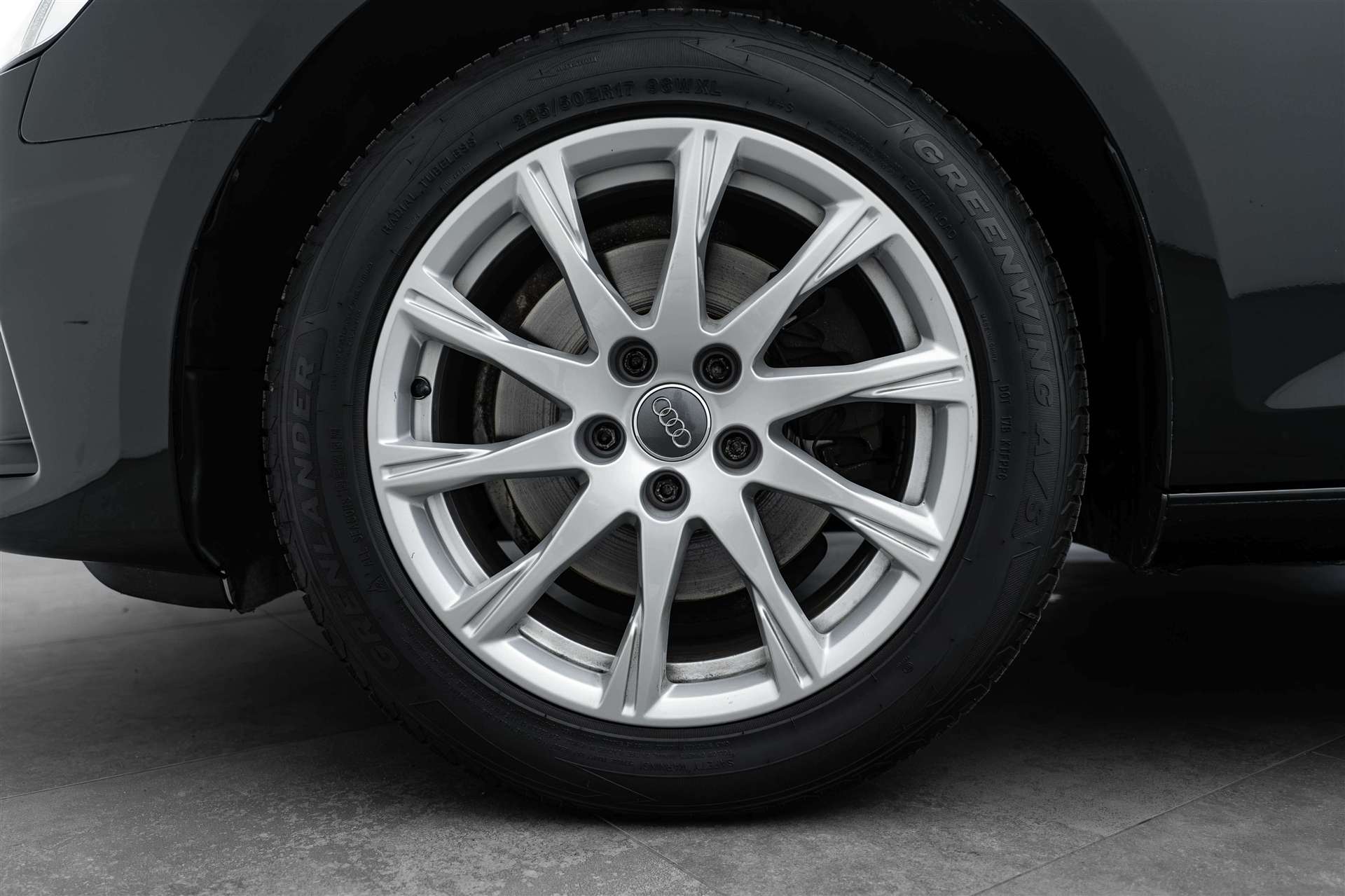 AUDI A4 Avant 35 TFSI S-tronic-image-5