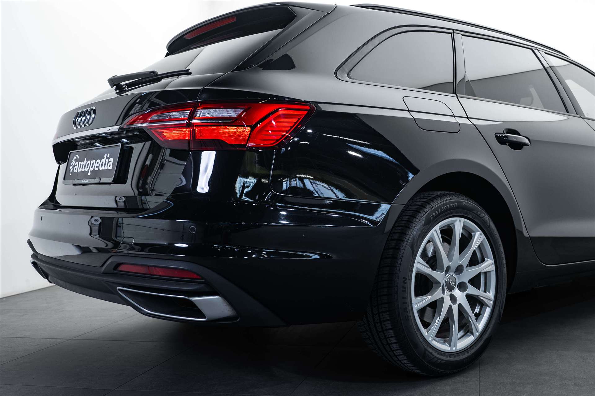 AUDI A4 Avant 35 TFSI S-tronic-image-3