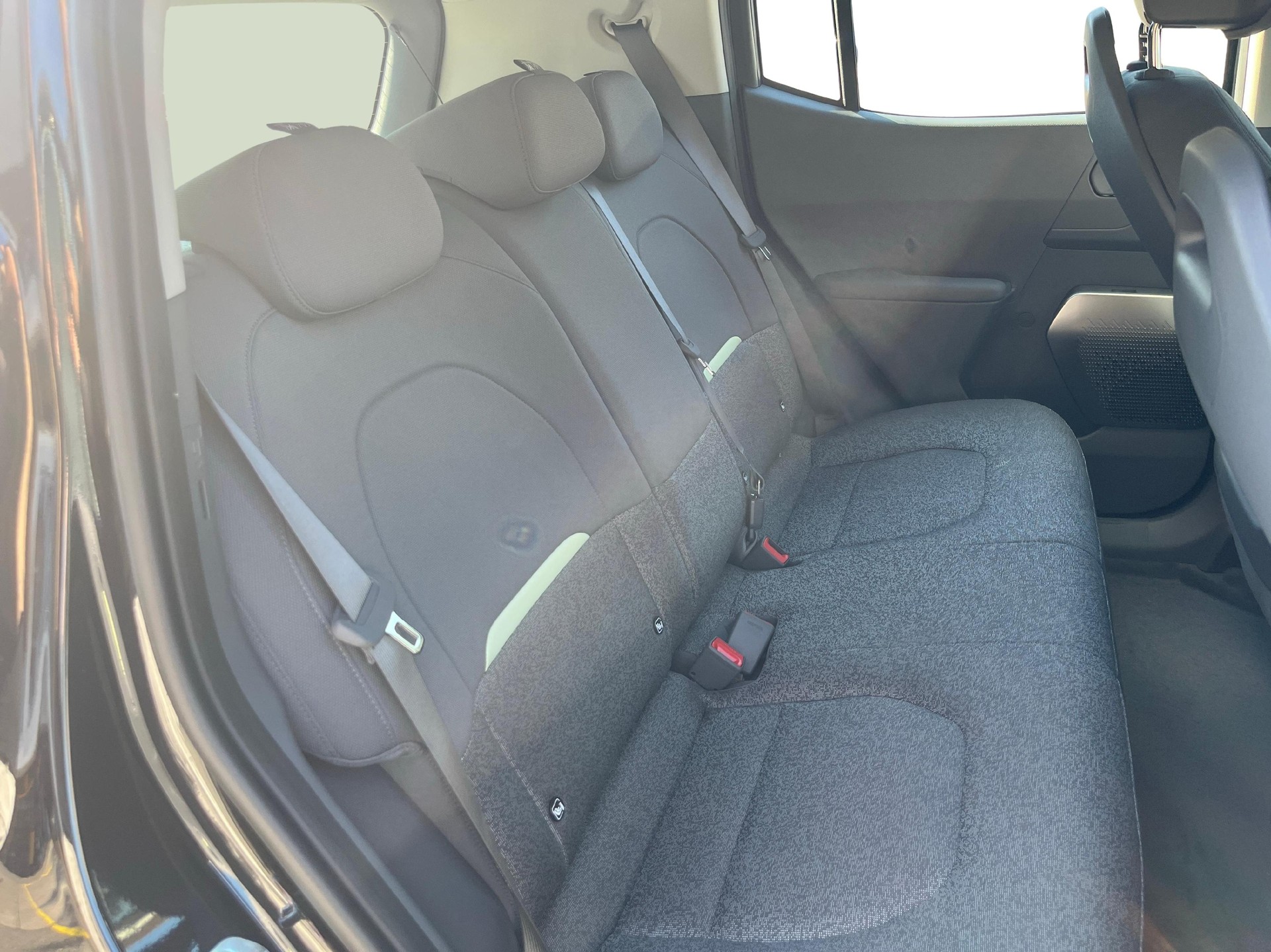KIA EV2 61 kWh Air-image-10